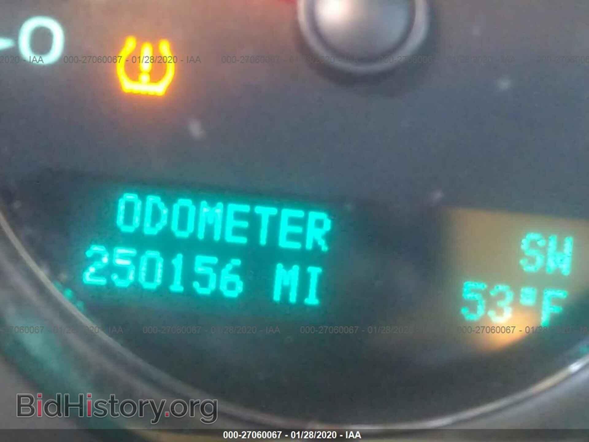2011 GMC YUKON - VIN: 1GKS2EEF0BR264657 - Фото 7
