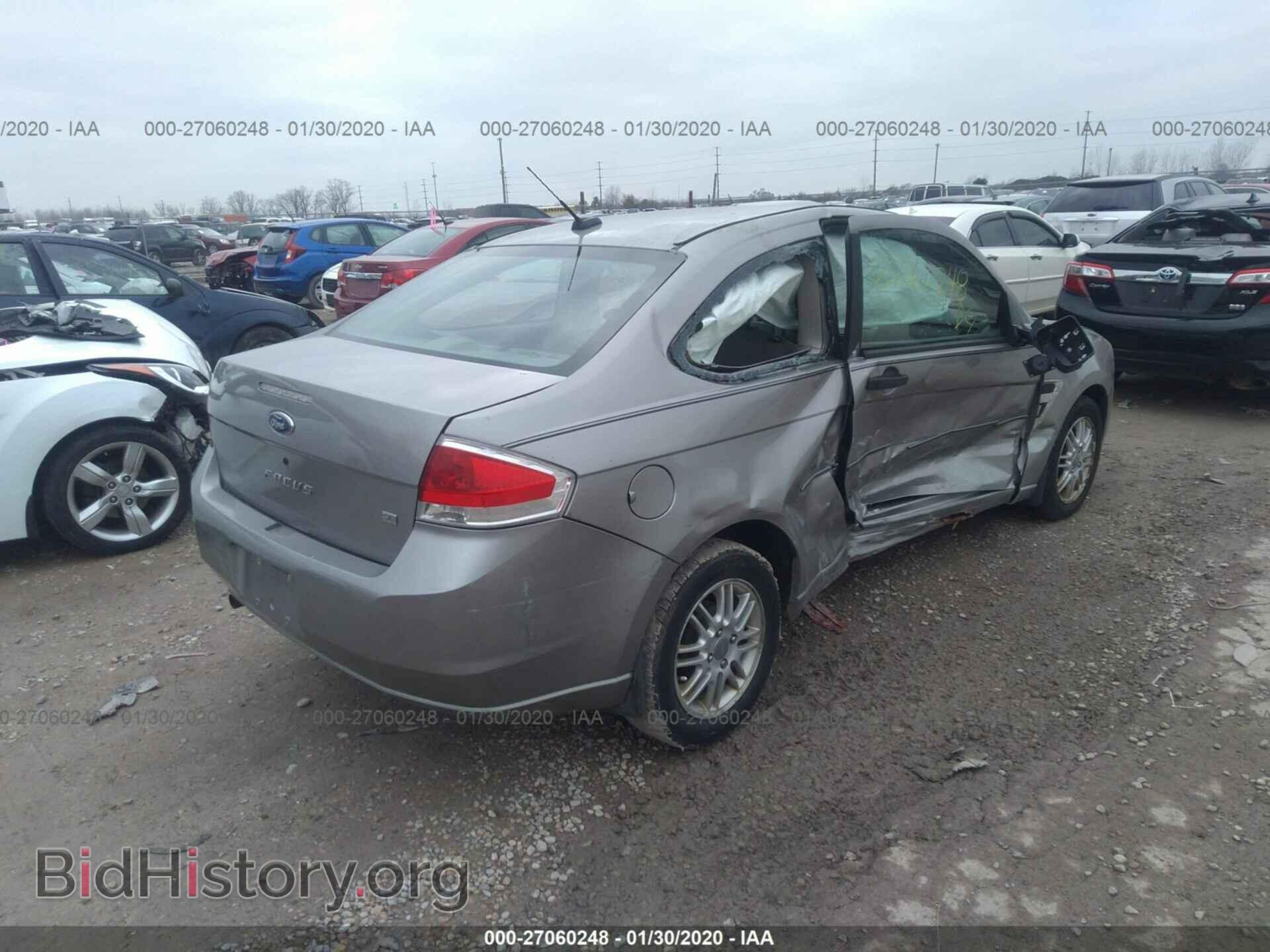 2008 FORD FOCUS - VIN: 1FAHP33N08W188864 - Фото 4