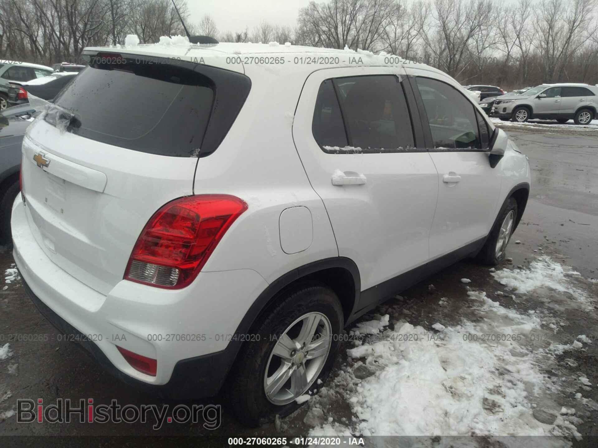 2019 CHEVROLET TRAX - VIN: 3GNCJKSB2KL203067 - Photo 4