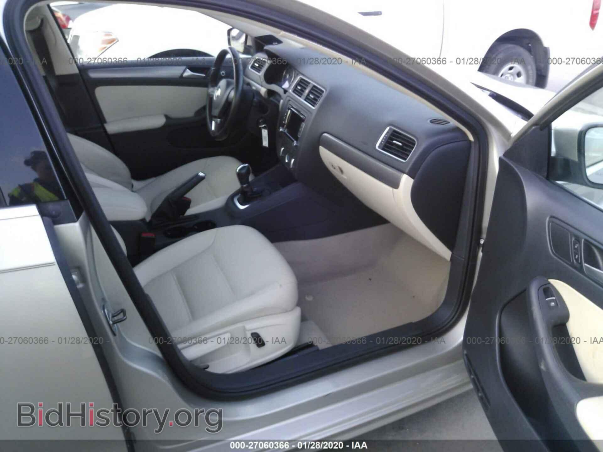 2014 VOLKSWAGEN JETTA - VIN: 3VWLL7AJ4EM270631 - Фото 5