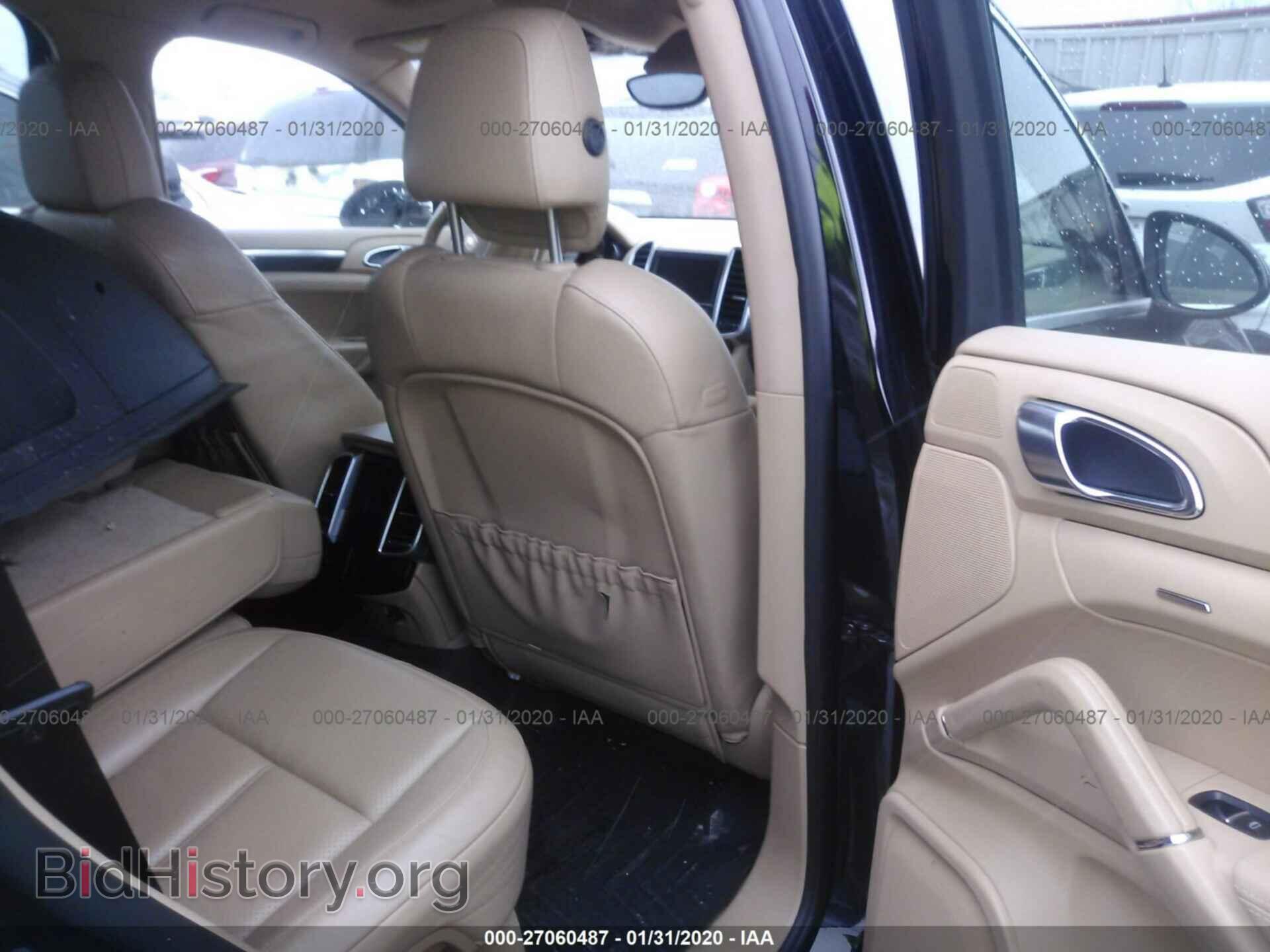2011 PORSCHE CAYENNE - VIN: WP1AB2A23BLA53592 - Фото 8