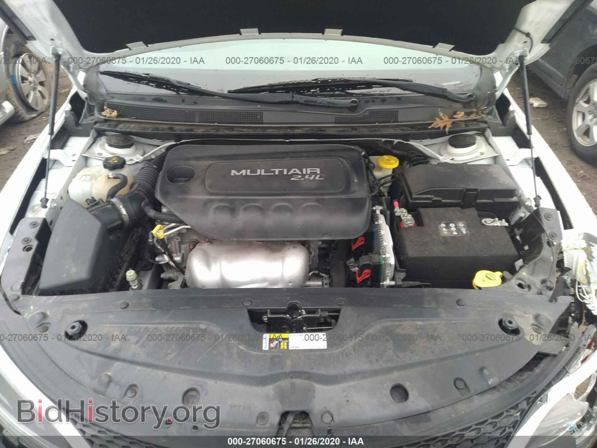 2015 CHRYSLER 200 - VIN: 1C3CCCAB9FN741155 - Photo 10