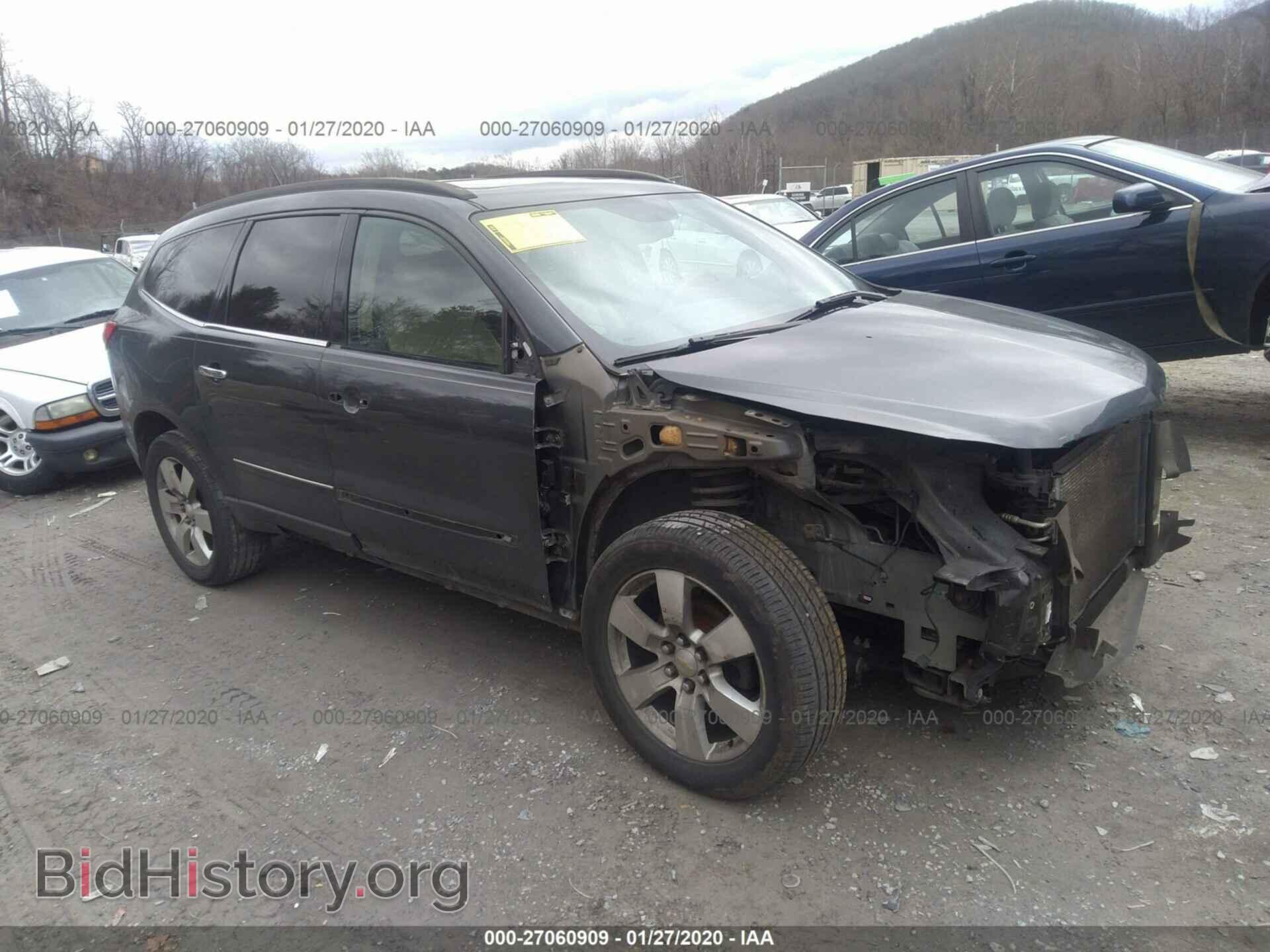 Photo 1GNEV33D49S100750 - CHEVROLET TRAVERSE 2009
