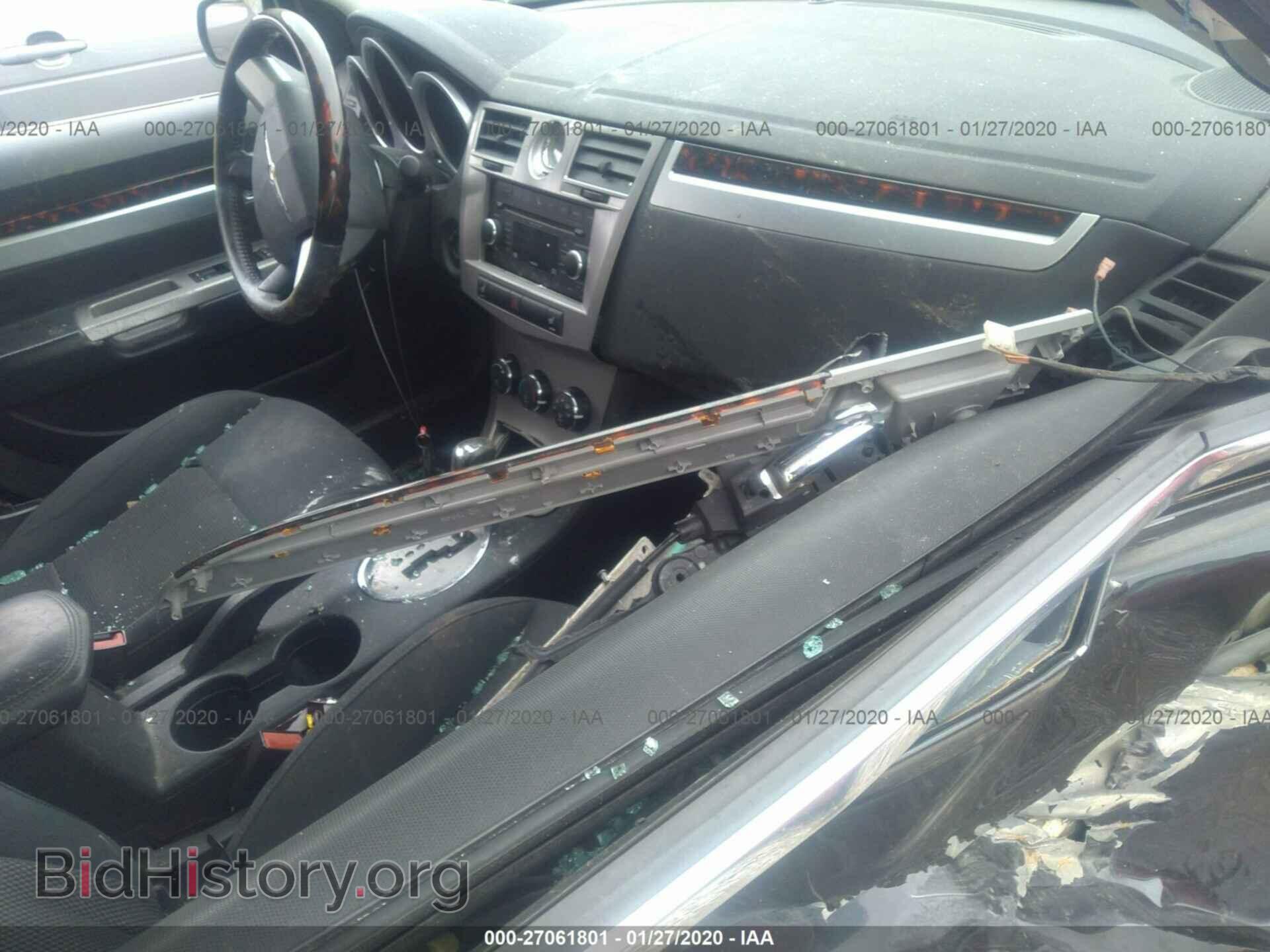 2010 CHRYSLER SEBRING - VIN: 1C3CC5FV6AN143502 - Фото 5