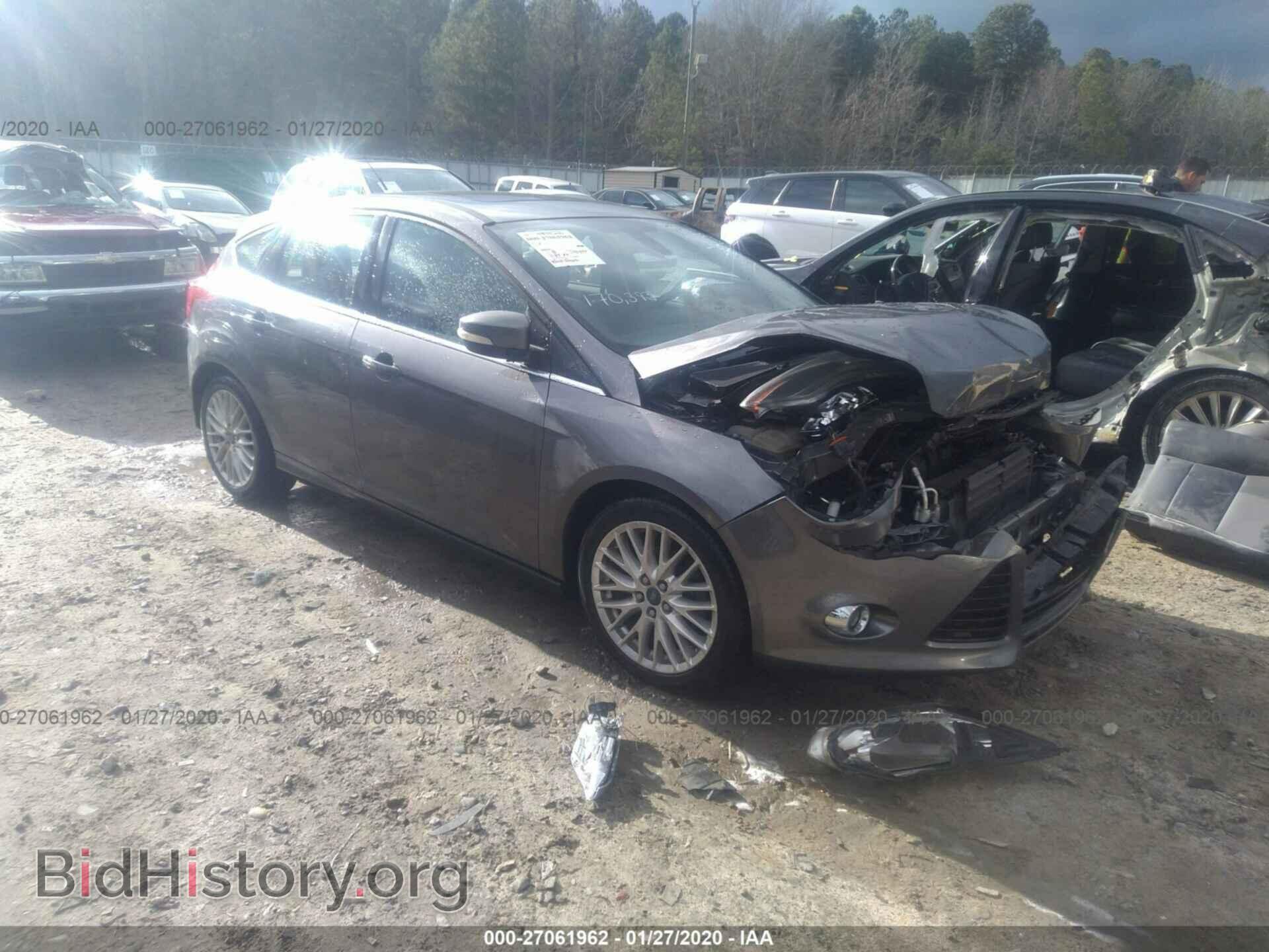 Photo 1FAHP3M24CL365558 - FORD FOCUS 2012