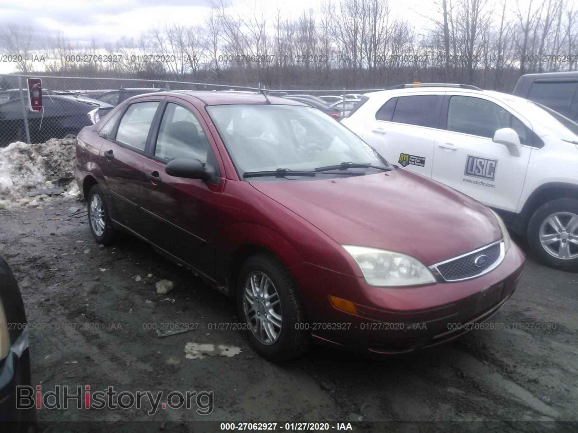Фотография 1FAFP34N15W117173 - FORD FOCUS 2005