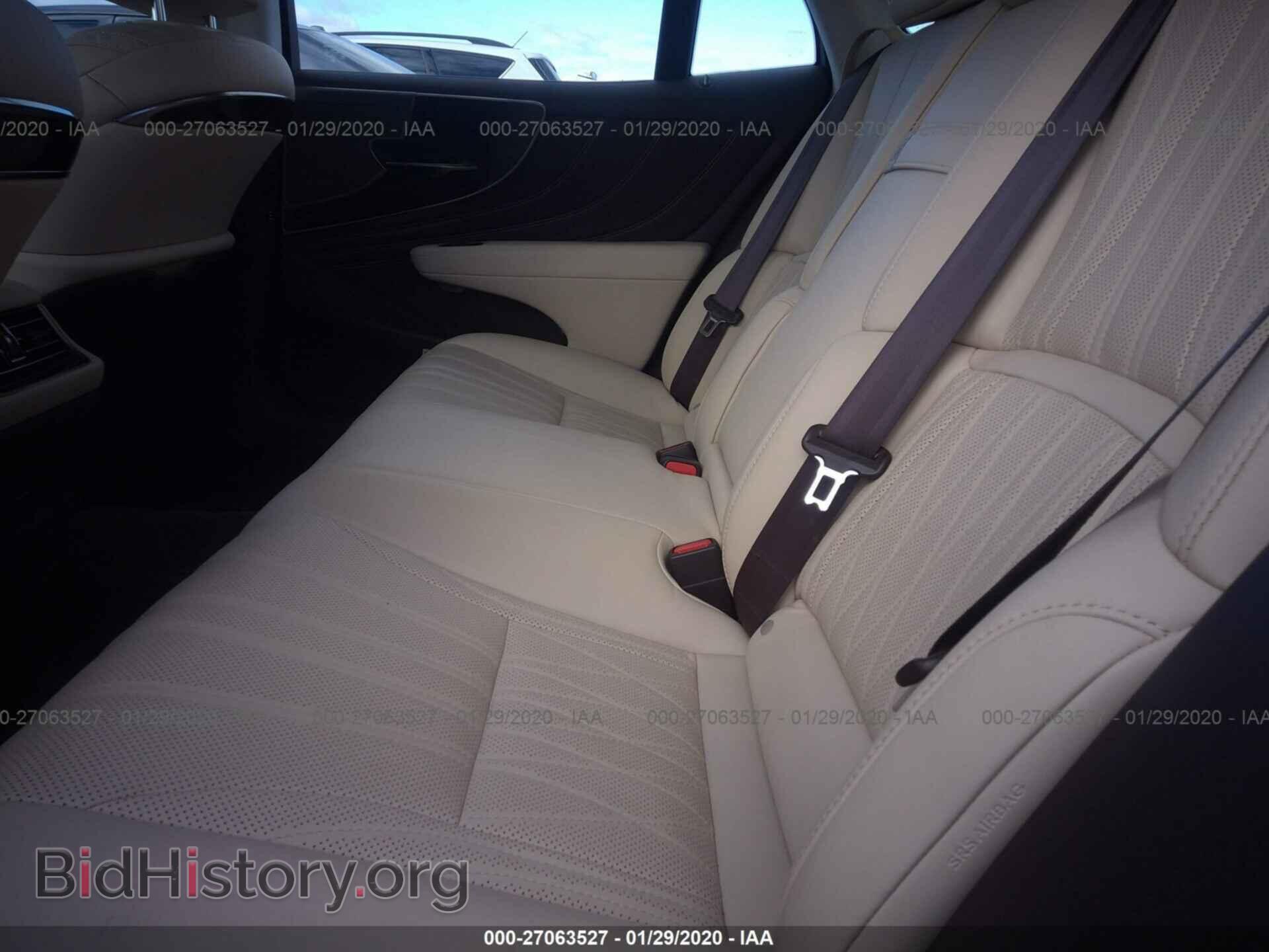2019 LEXUS LS - VIN: JTHC51FF0K5005493 - Фото 8