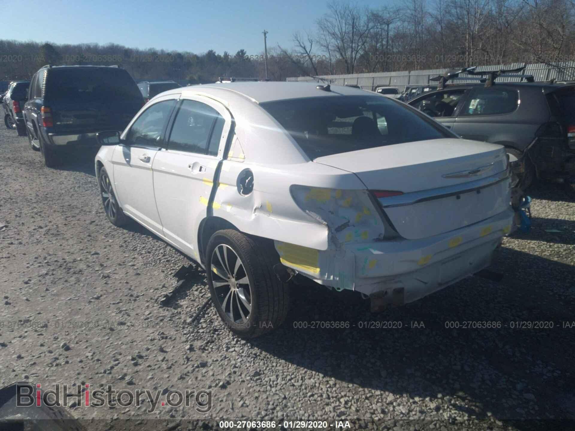 2013 CHRYSLER 200 - VIN: 1C3CCBBB0DN722970 - Photo 3