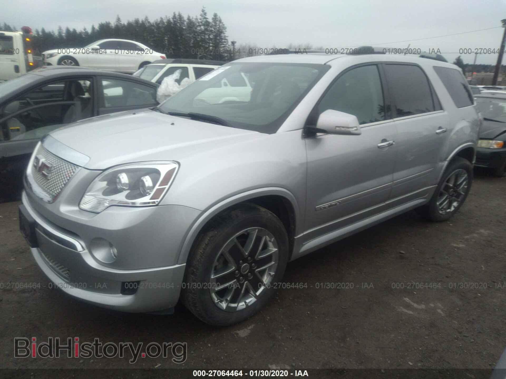2011 GMC ACADIA - VIN: 1GKKVTED2BJ334376 - Photo 2