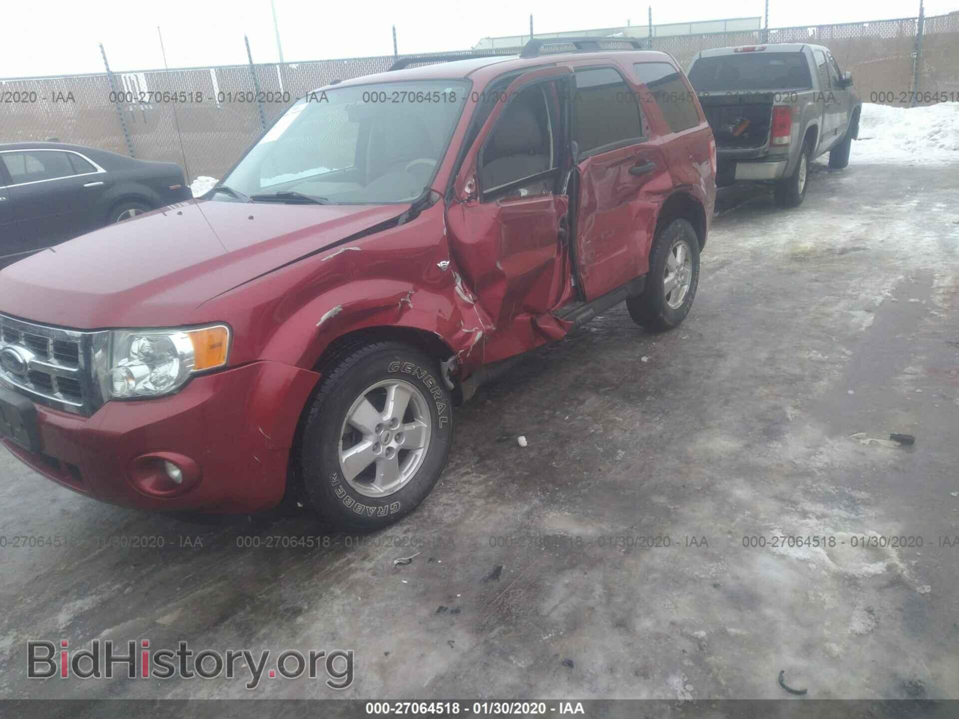 2008 Ford ESCAPE (VIN 1FMCU93188KD85586) — фото 6 из 11