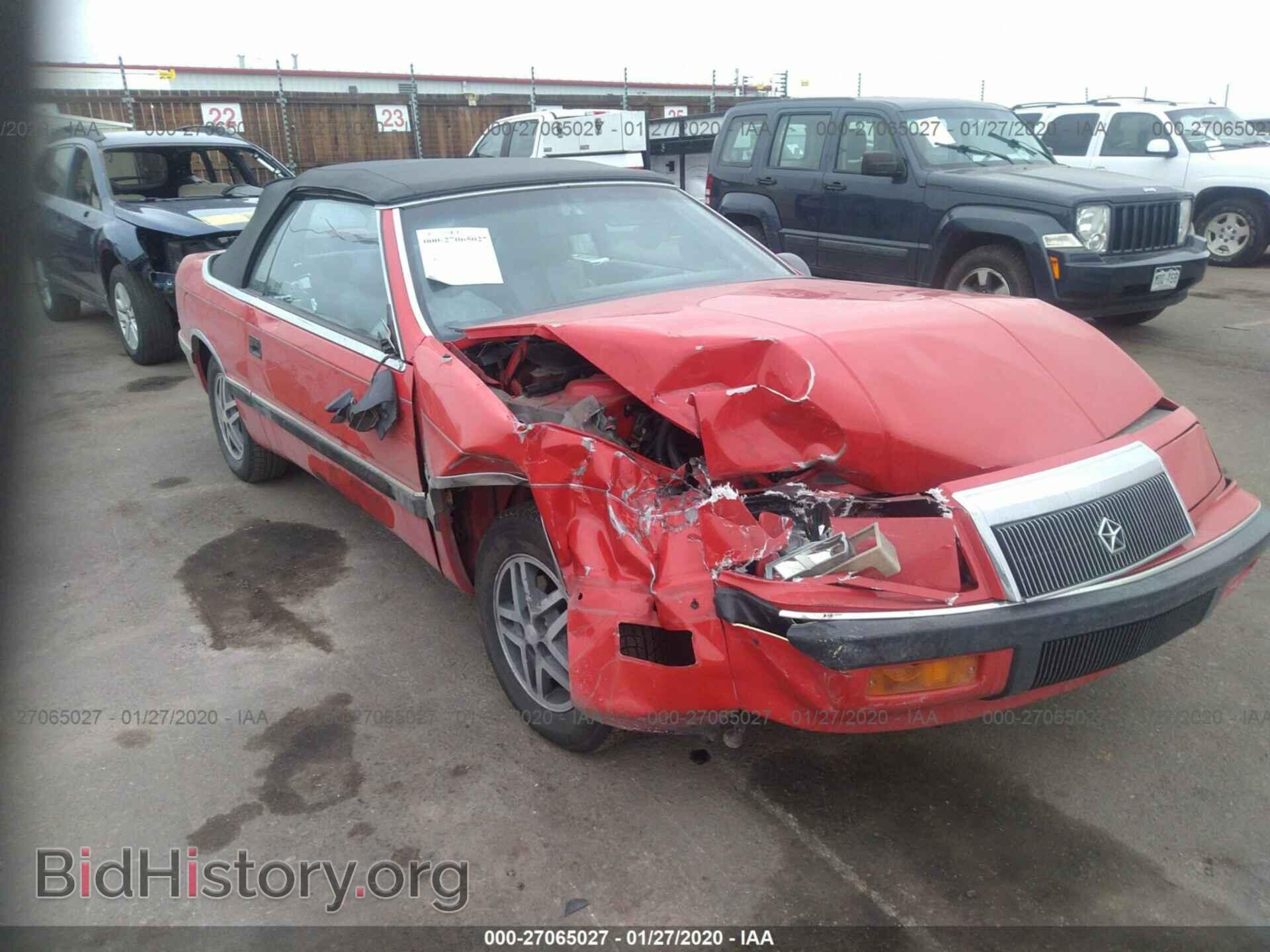Photo 1C3XJ55E3JG436030 - CHRYSLER LEBARON 1988