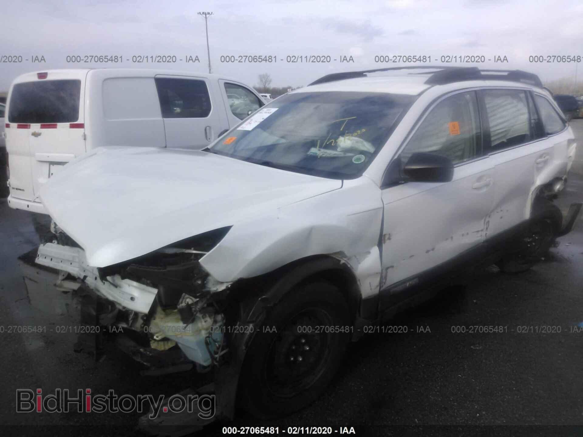2011 SUBARU OUTBACK - VIN: 4S4BRCAC3B1362812 - Фото 2