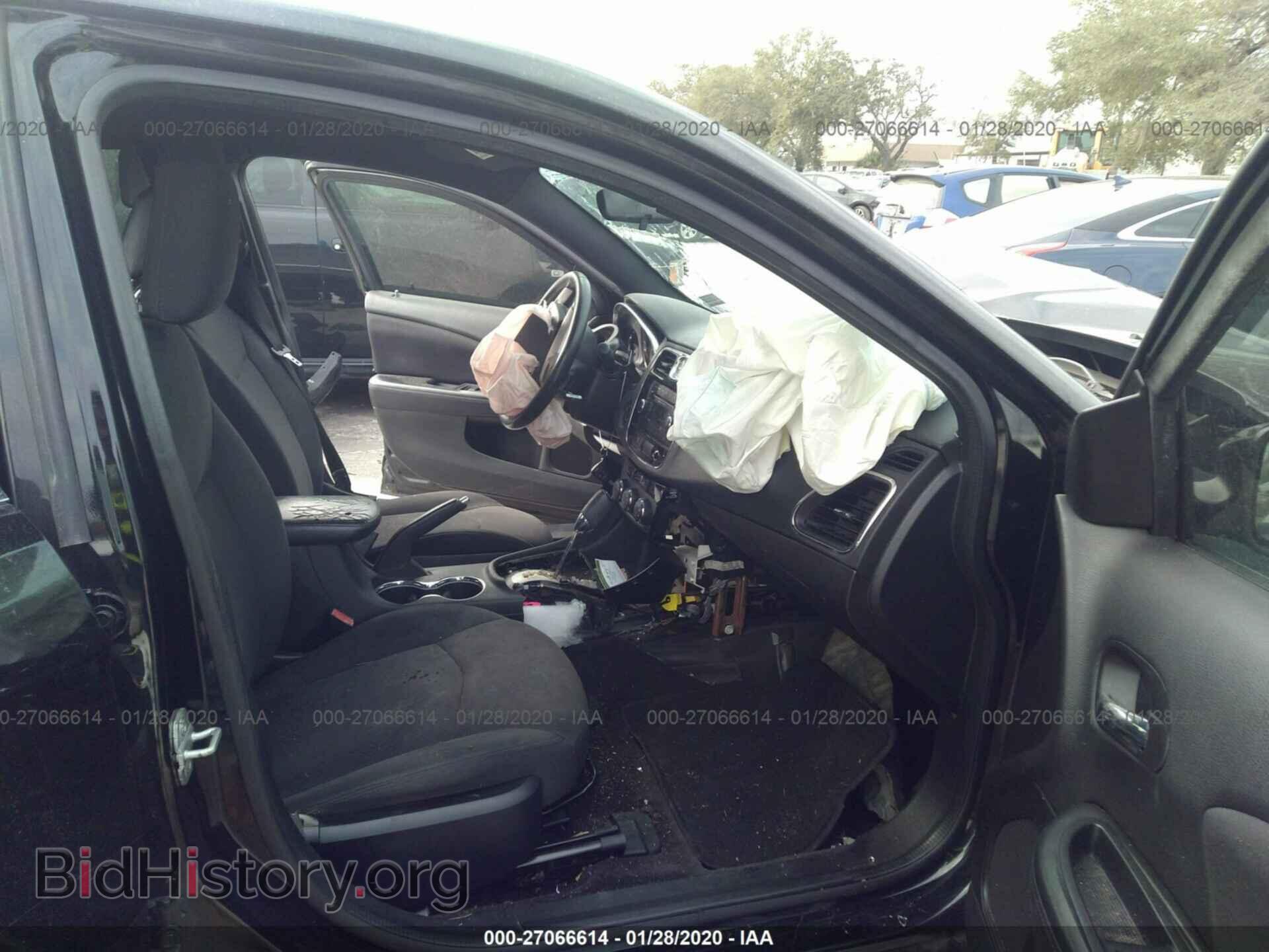 2013 CHRYSLER 200 - VIN: 1C3CCBBB7DN764083 - Фото 5