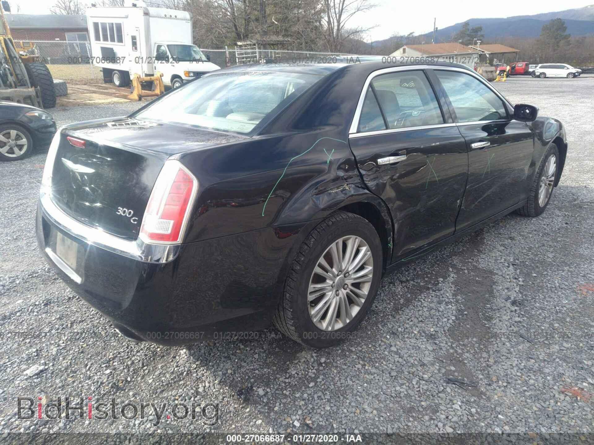 2014 CHRYSLER 300C - VIN: 2C3CCAKG1EH255901 - Фото 4