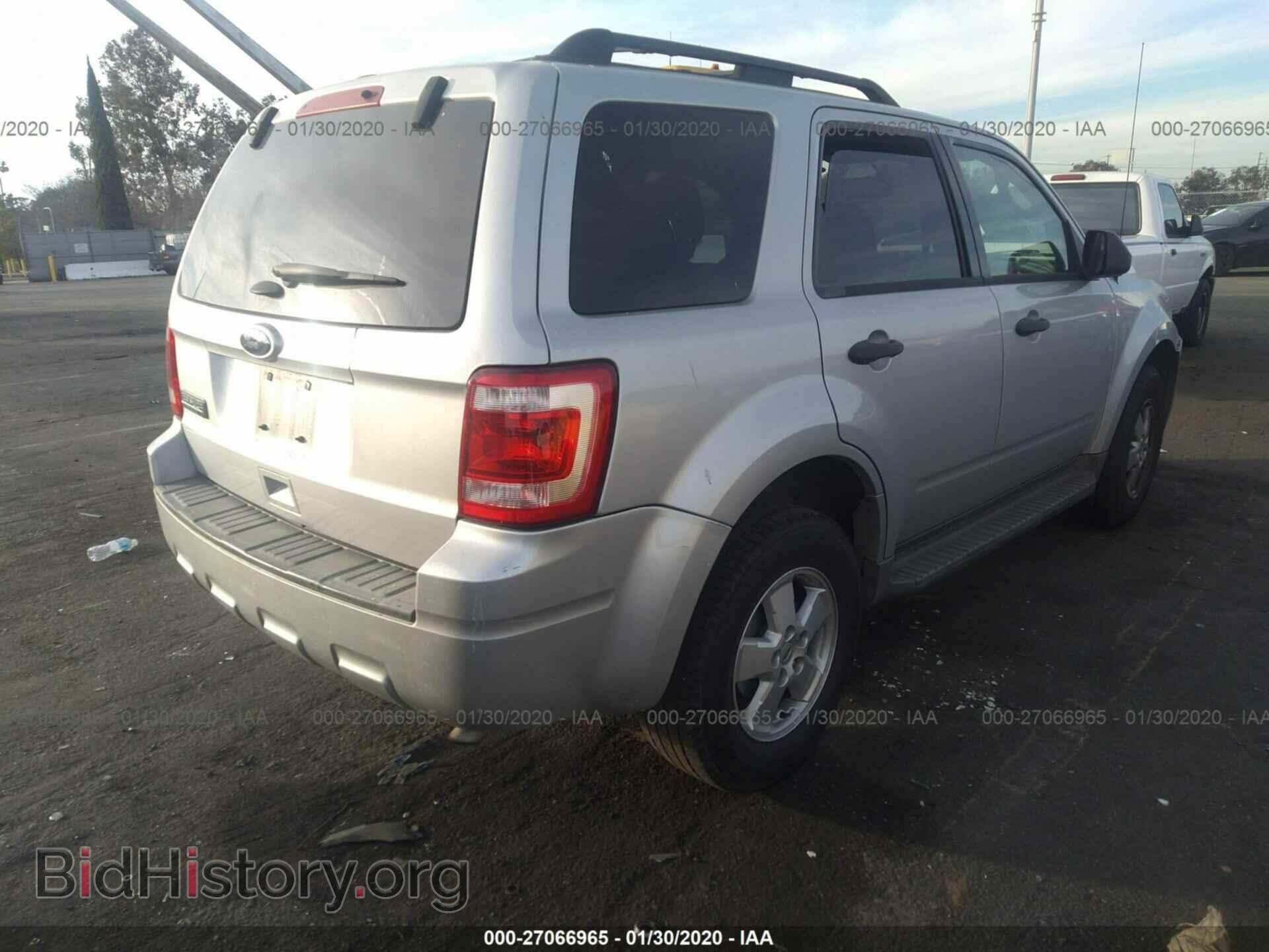 2012 FORD ESCAPE - VIN: 1FMCU0D72CKA43977 - Фото 4