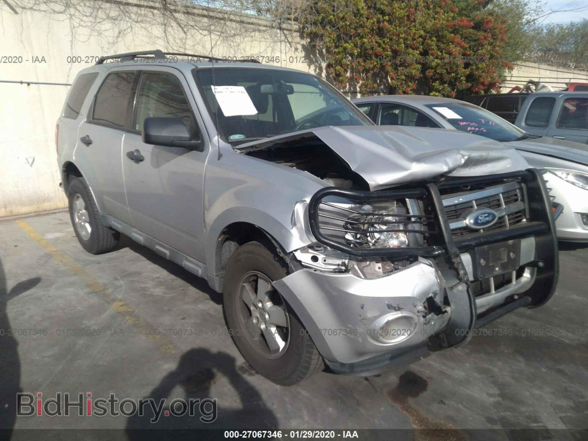 Фотография 1FMCU0D7XCKC18475 - FORD ESCAPE 2012