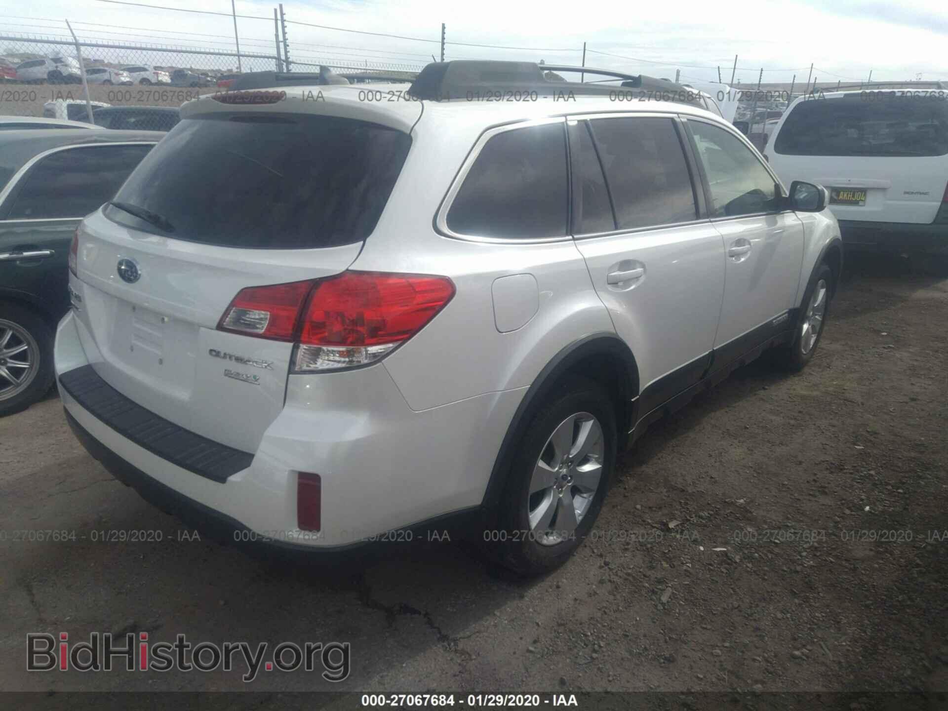 2012 SUBARU OUTBACK - VIN: 4S4BRBKC0C3208170 - Photo 4