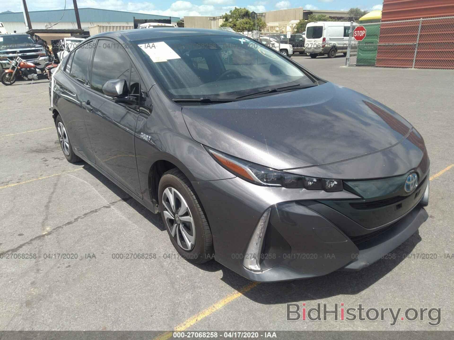 Photo JTDKARFP5J3069040 - TOYOTA PRIUS PRIME 2018