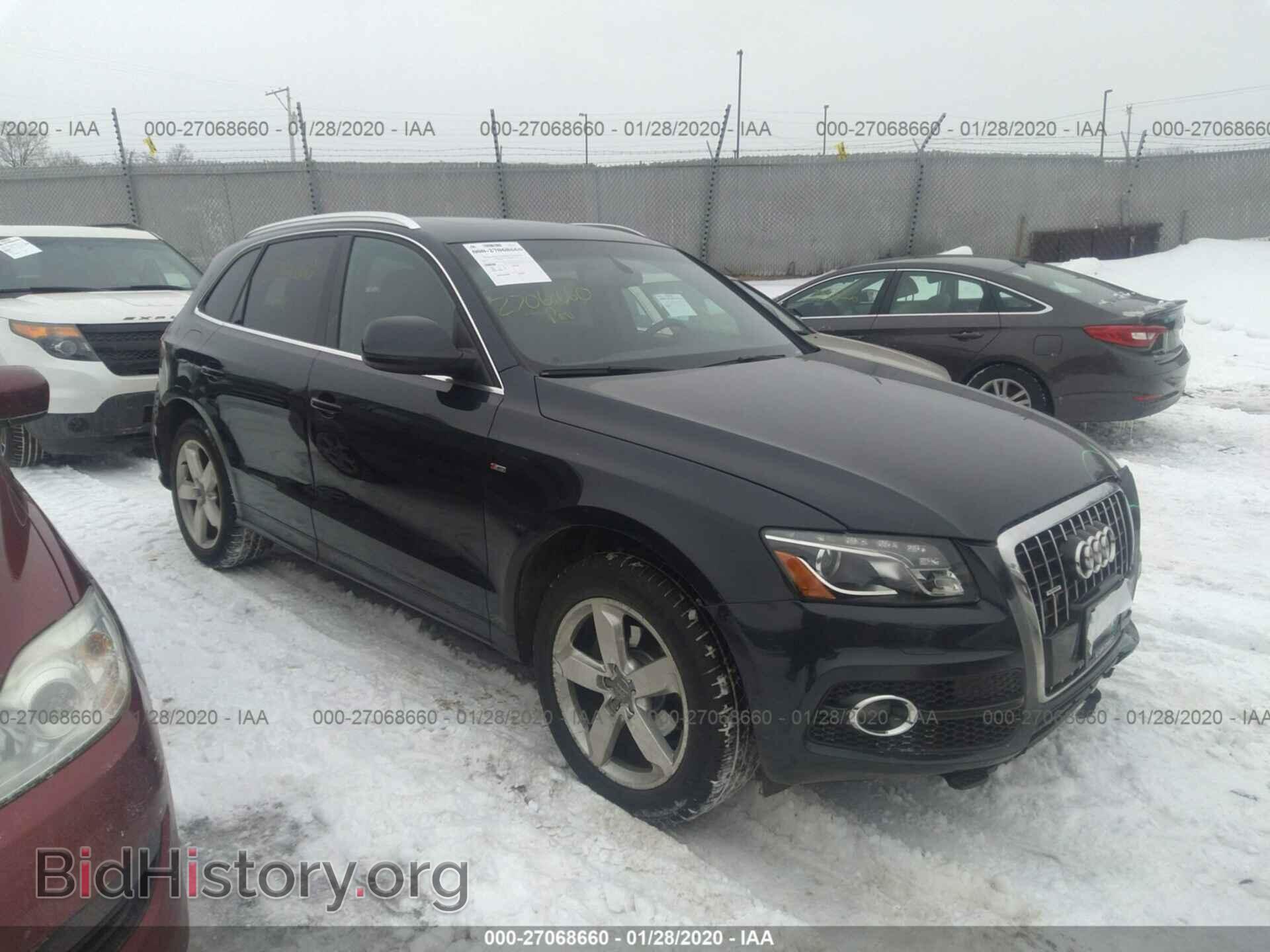 Фотография WA1DKAFP7CA117976 - AUDI Q5 2012
