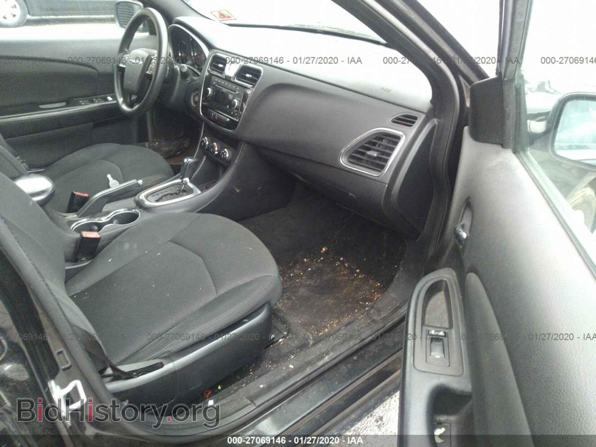 2011 CHRYSLER 200 - VIN: 1C3BC4FBXBN521429 - Photo 5