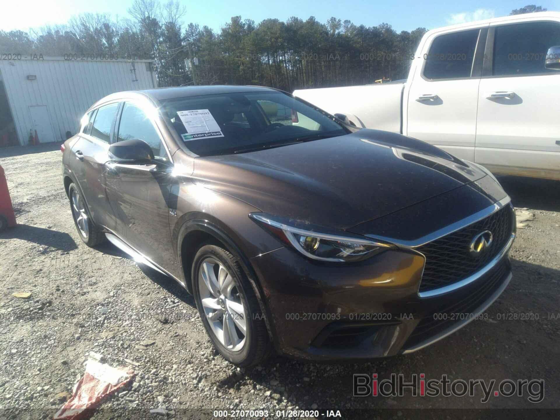 Photo SJKCH5CP9JA060007 - INFINITI QX30 2018