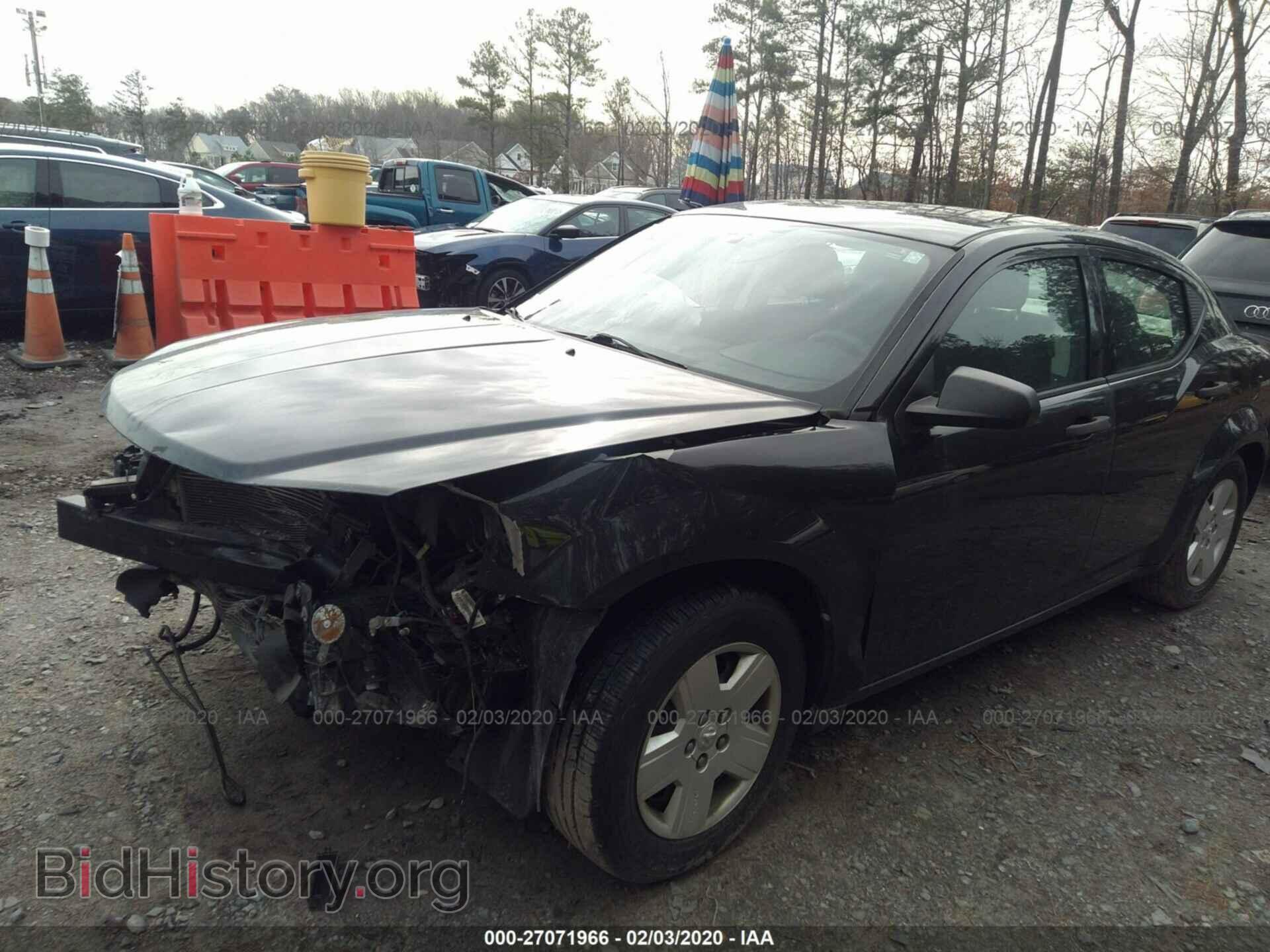 2010 DODGE AVENGER - VIN: 1B3CC4FB0AN215338 - Фото 2