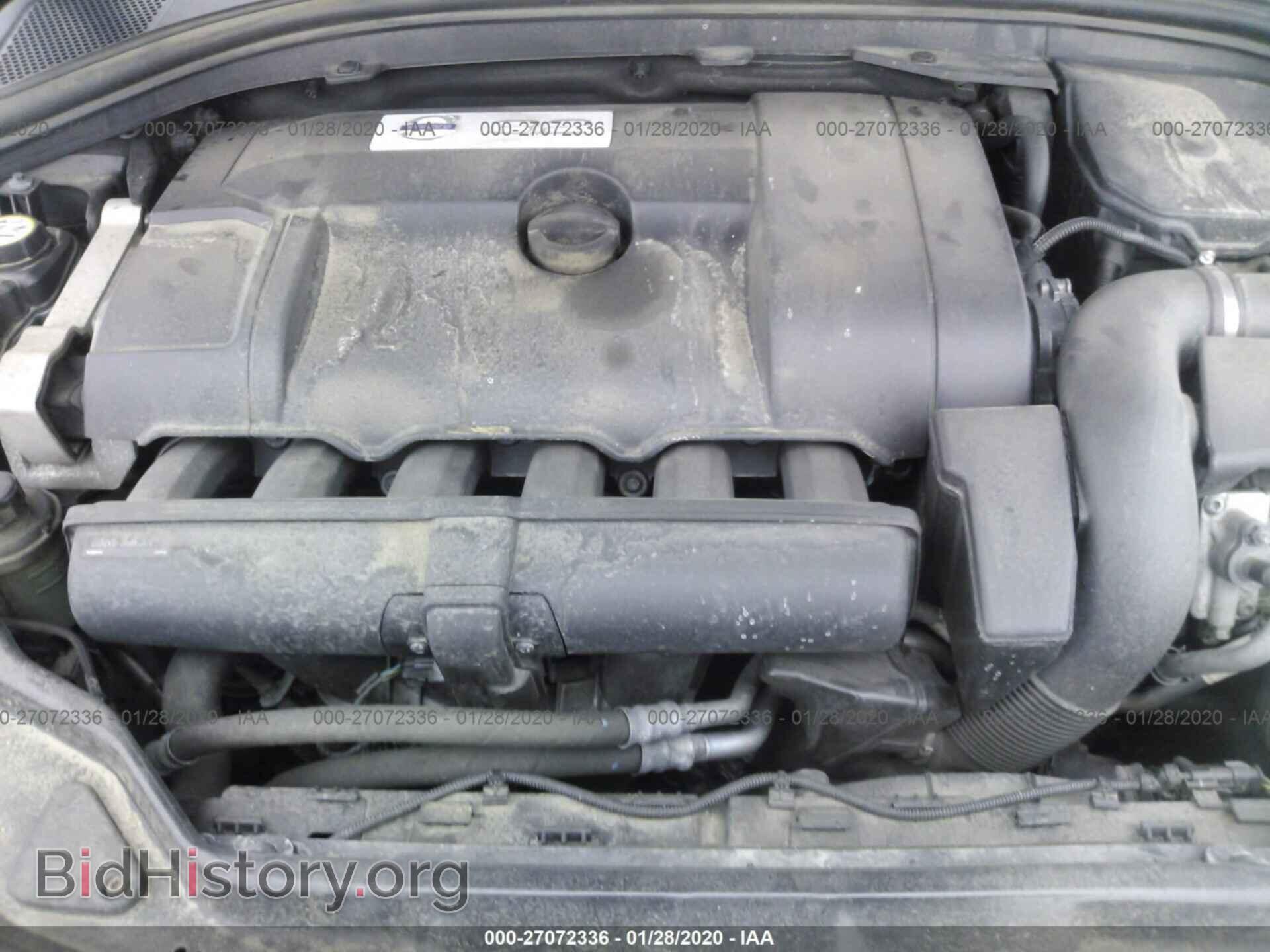 2013 VOLVO XC60 - VIN: YV4940DZ8D2411819 - Фото 10