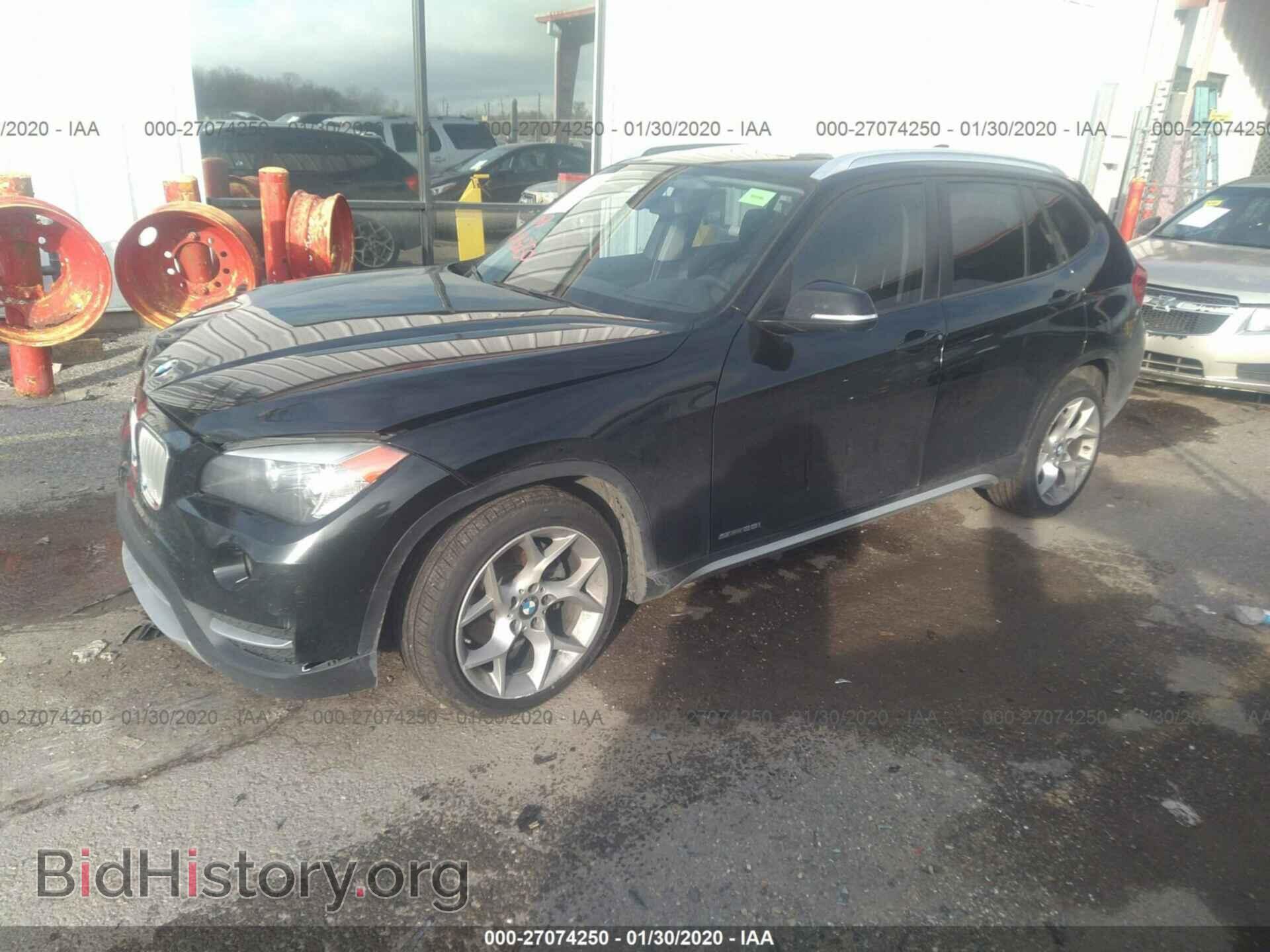 2013 BMW X1 - VIN: WBAVM1C53DVW42001 - Фото 2