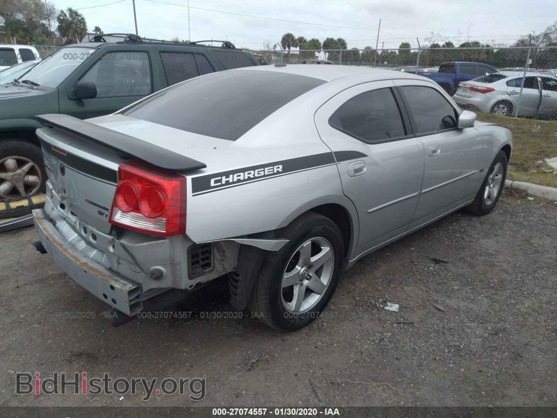 2010 DODGE CHARGER - VIN: 2B3CA3CV2AH247313 - Фото 4