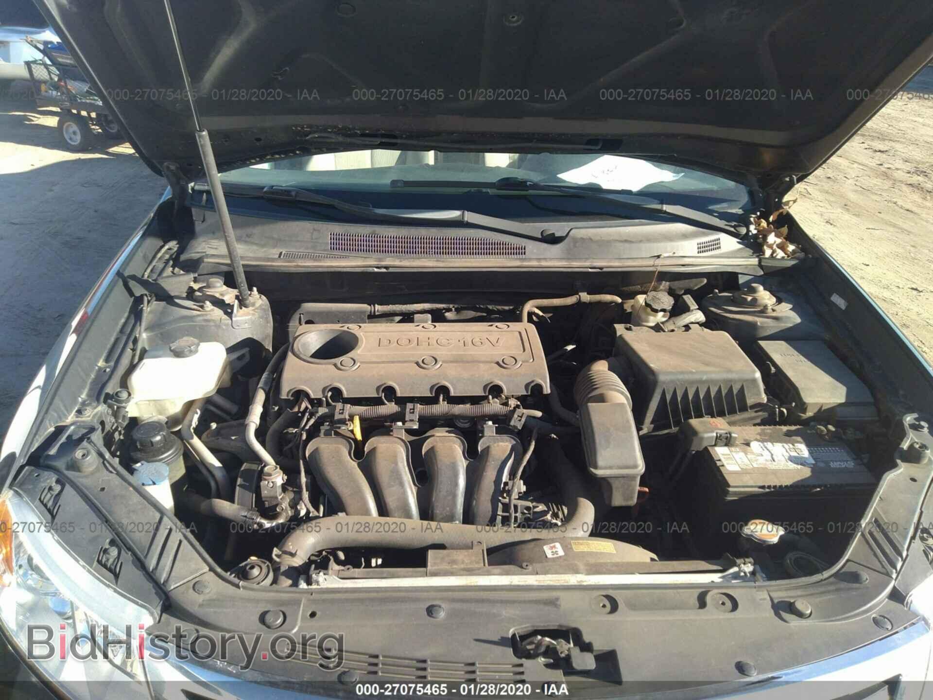 2009 KIA OPTIMA - VIN: KNAGE228195325509 - Фото 10