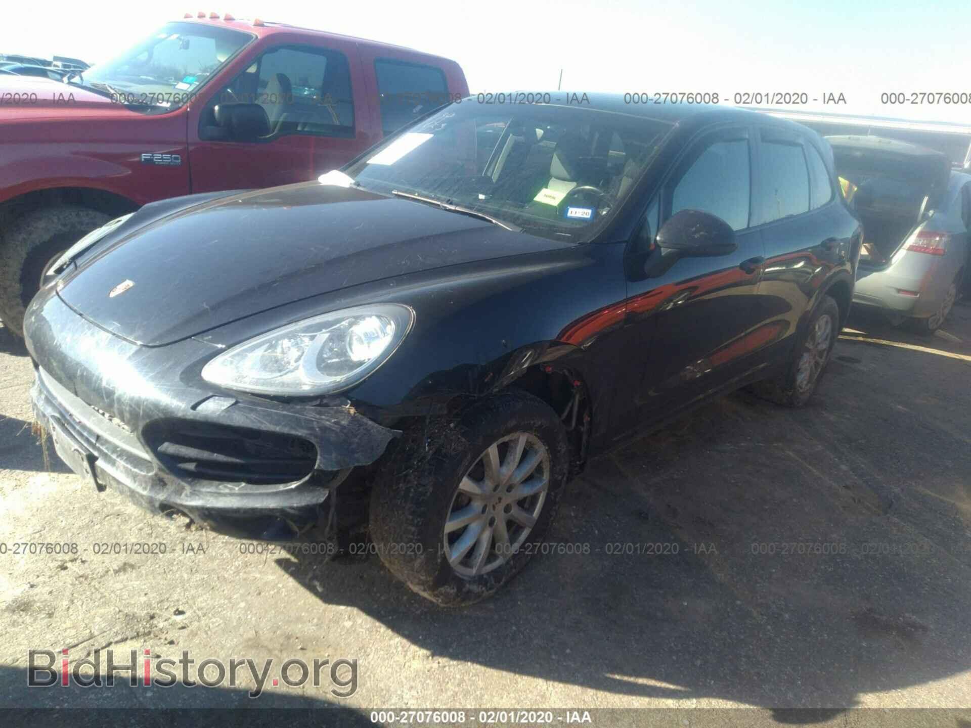 2011 PORSCHE CAYENNE - VIN: WP1AA2A29BLA06960 - Фото 2