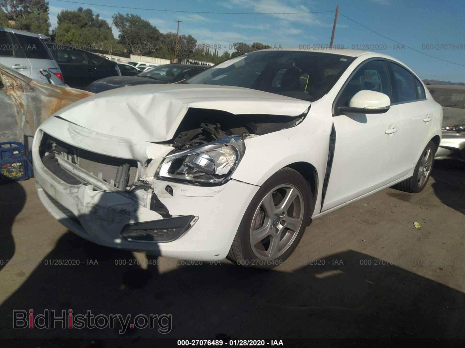 2013 VOLVO S60 - VIN: YV1612FS7D1229751 - Фото 2