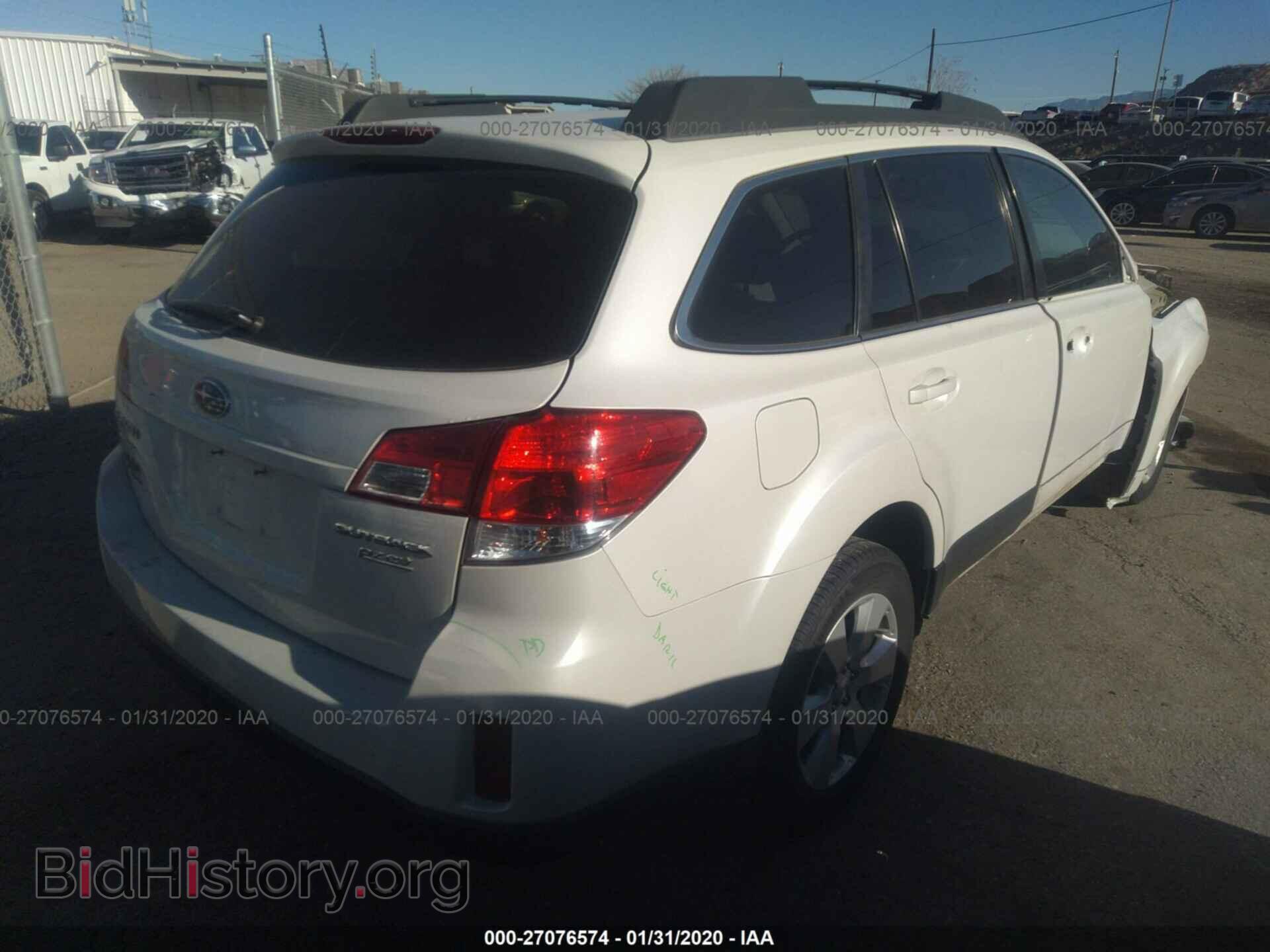 2011 SUBARU OUTBACK - VIN: 4S4BRBGC6B3329647 - Фото 4