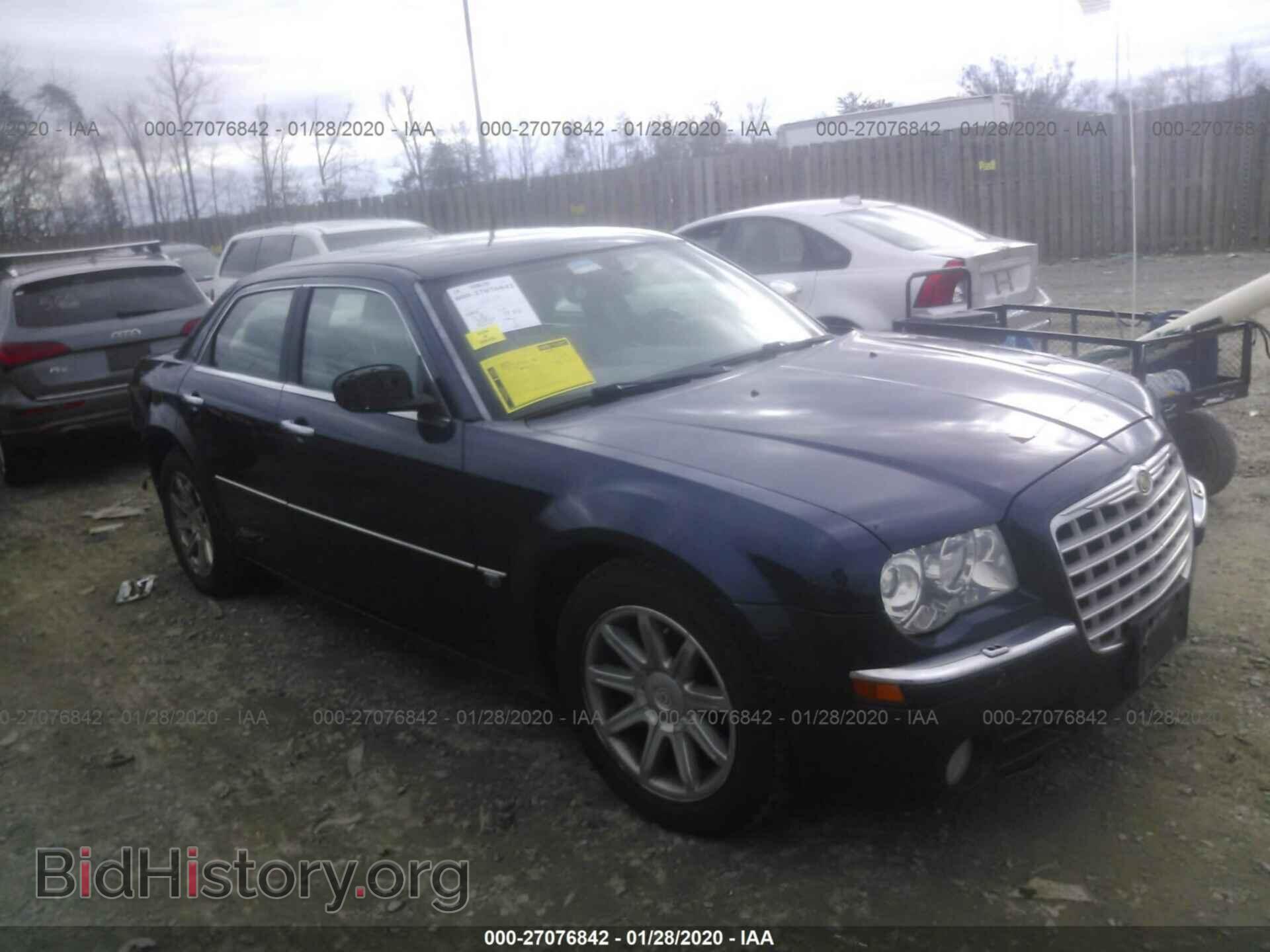 Фотография 2C3AA63H45H674665 - CHRYSLER 300C 2005