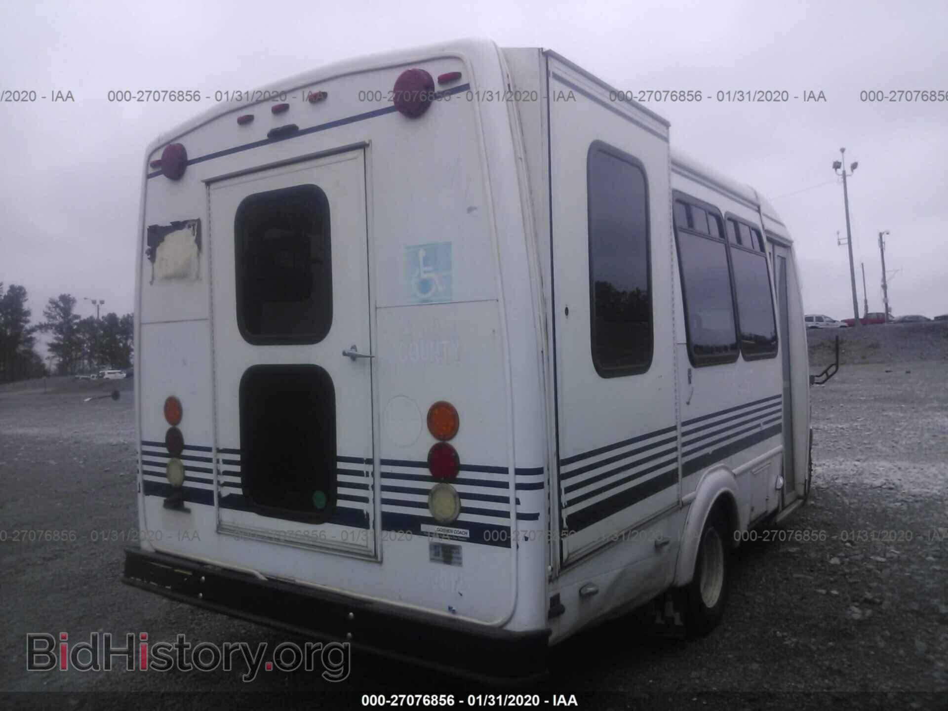 2010 FORD ECONOLINE - VIN: 1FDEE3FS3ADA90123 - Фото 3
