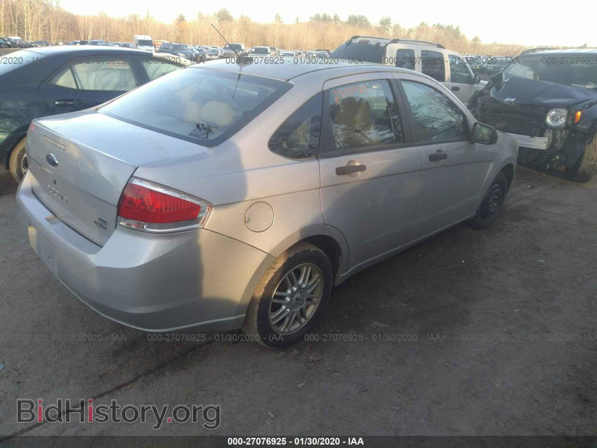 2009 FORD FOCUS - VIN: 1FAHP35N39W206417 - Фото 4