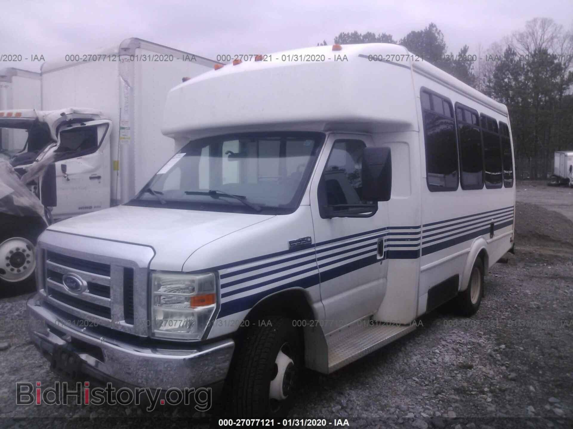 2010 FORD ECONOLINE - VIN: 1FDEE3FS8ADA90117 - Фото 2