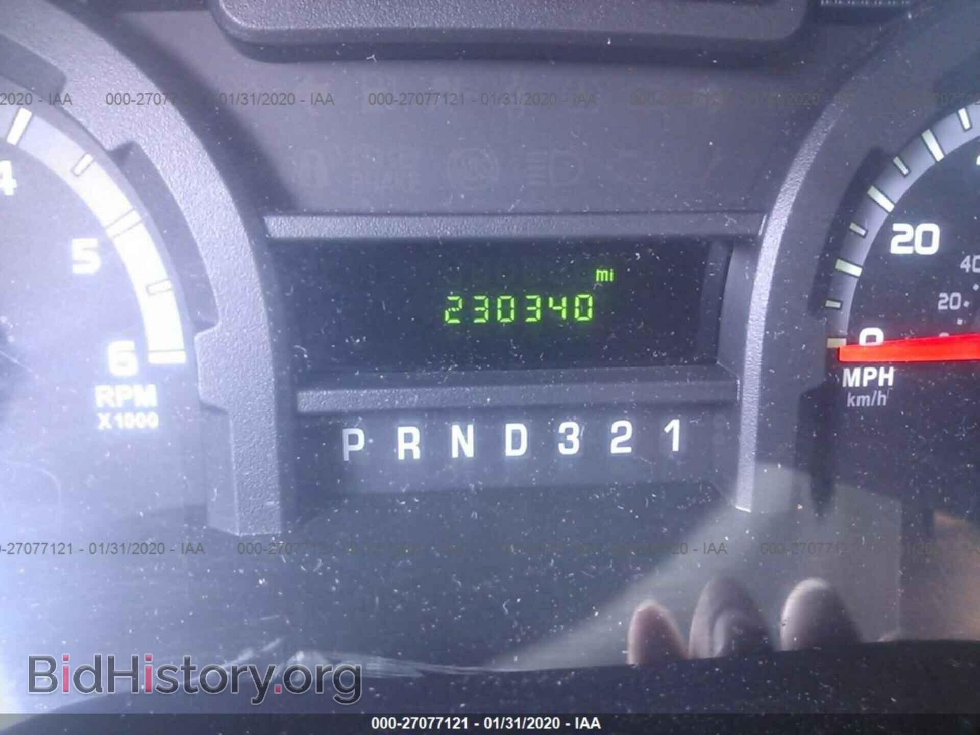 2010 FORD ECONOLINE - VIN: 1FDEE3FS8ADA90117 - Фото 6