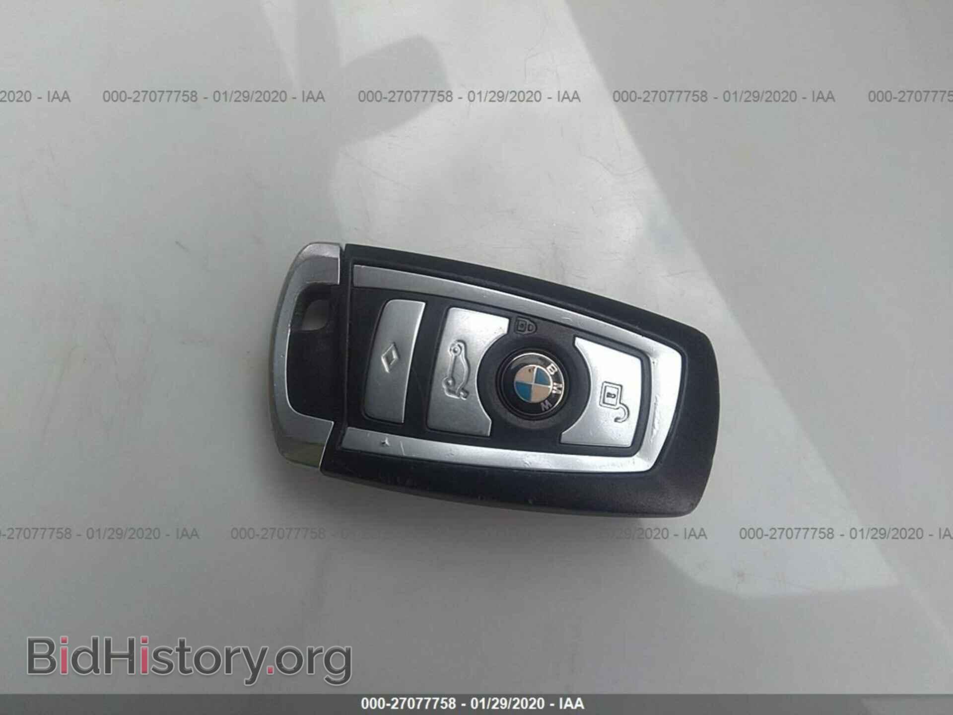 2011 BMW 750 - VIN: WBAKC8C54BC432627 - Фото 11