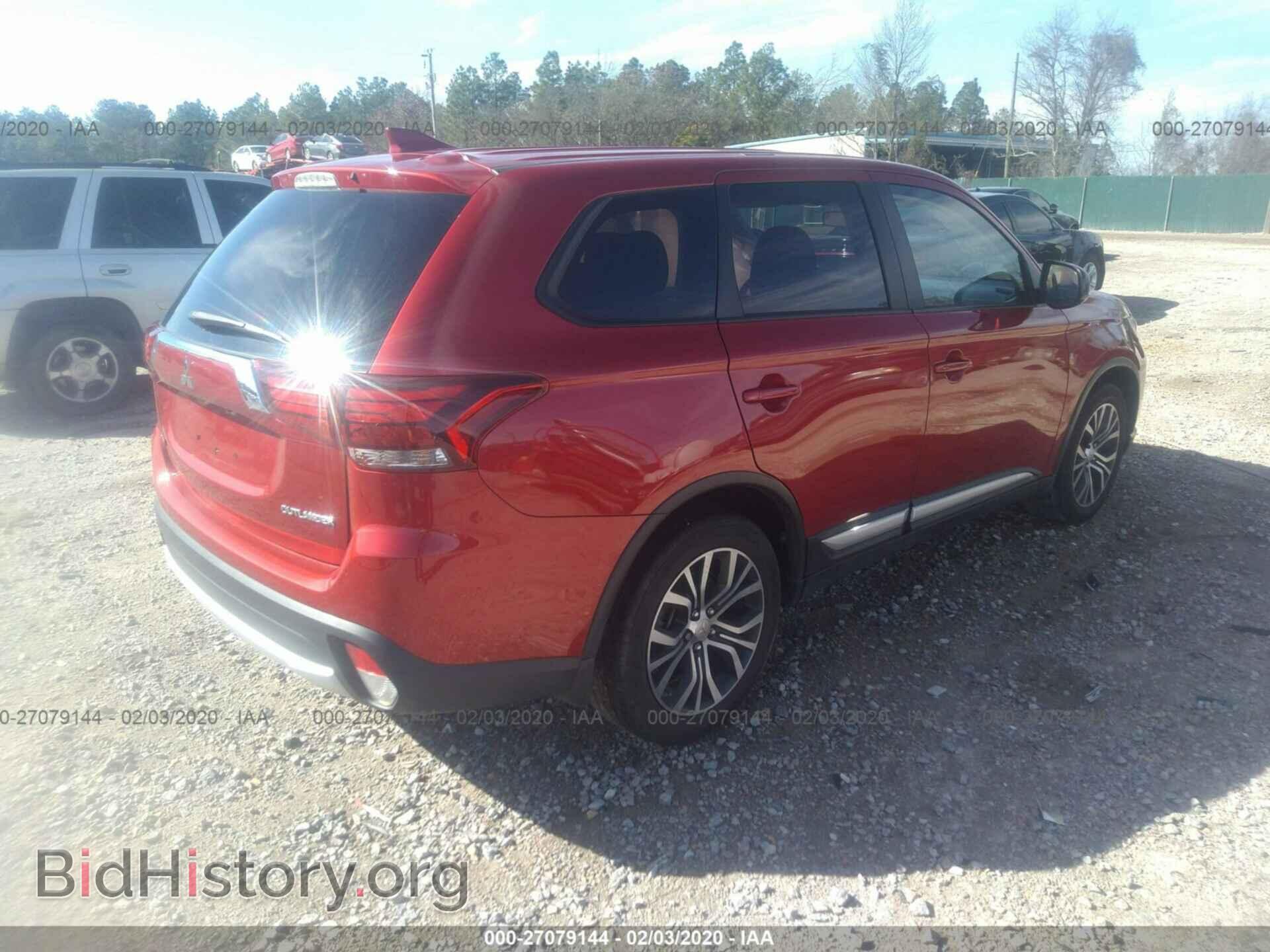 2017 MITSUBISHI OUTLANDER - VIN: JA4AD2A36HZ014936 - Фото 4