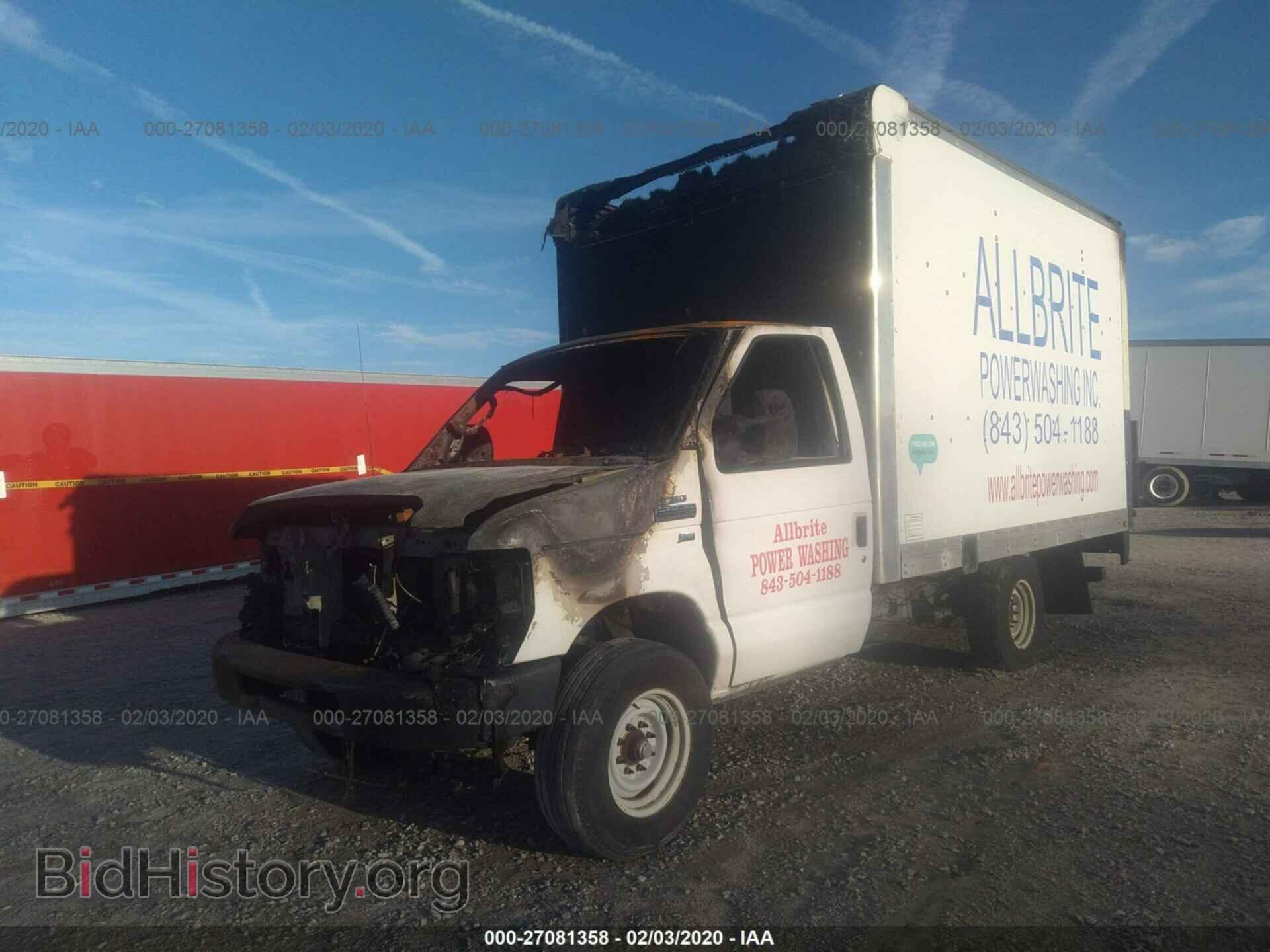 2010 FORD ECONOLINE - VIN: 1FDSS3HL5ADA85779 - Фото 2