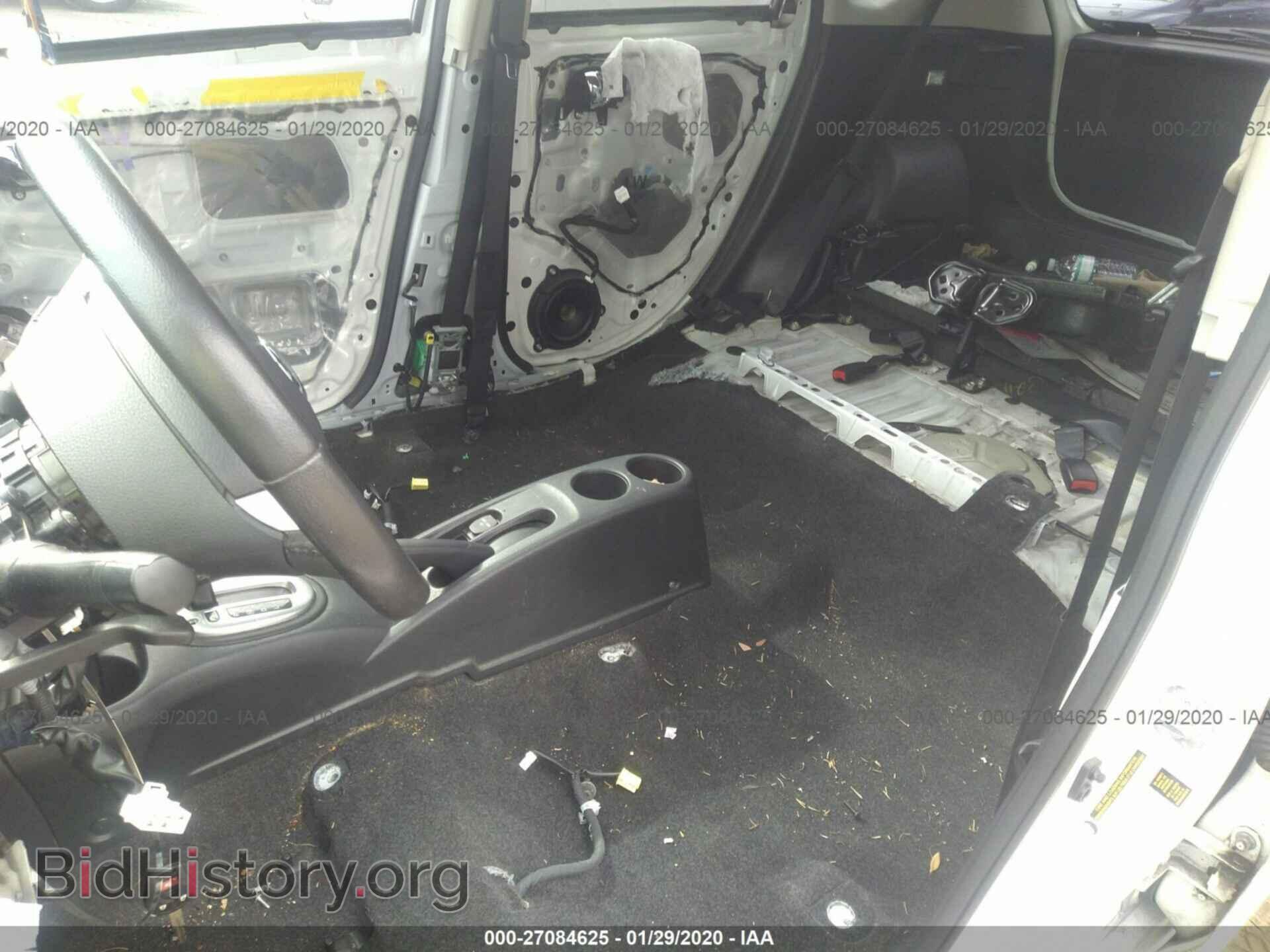 2014 NISSAN VERSA NOTE - VIN: 3N1CE2CP7EL381202 - Фото 6