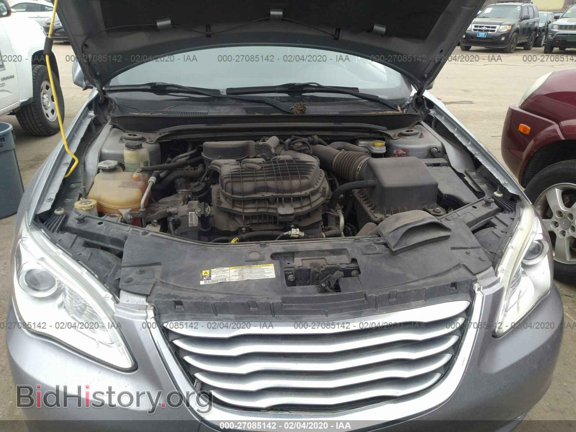 2013 CHRYSLER 200 - VIN: 1C3CCBBG4DN527322 - Photo 10
