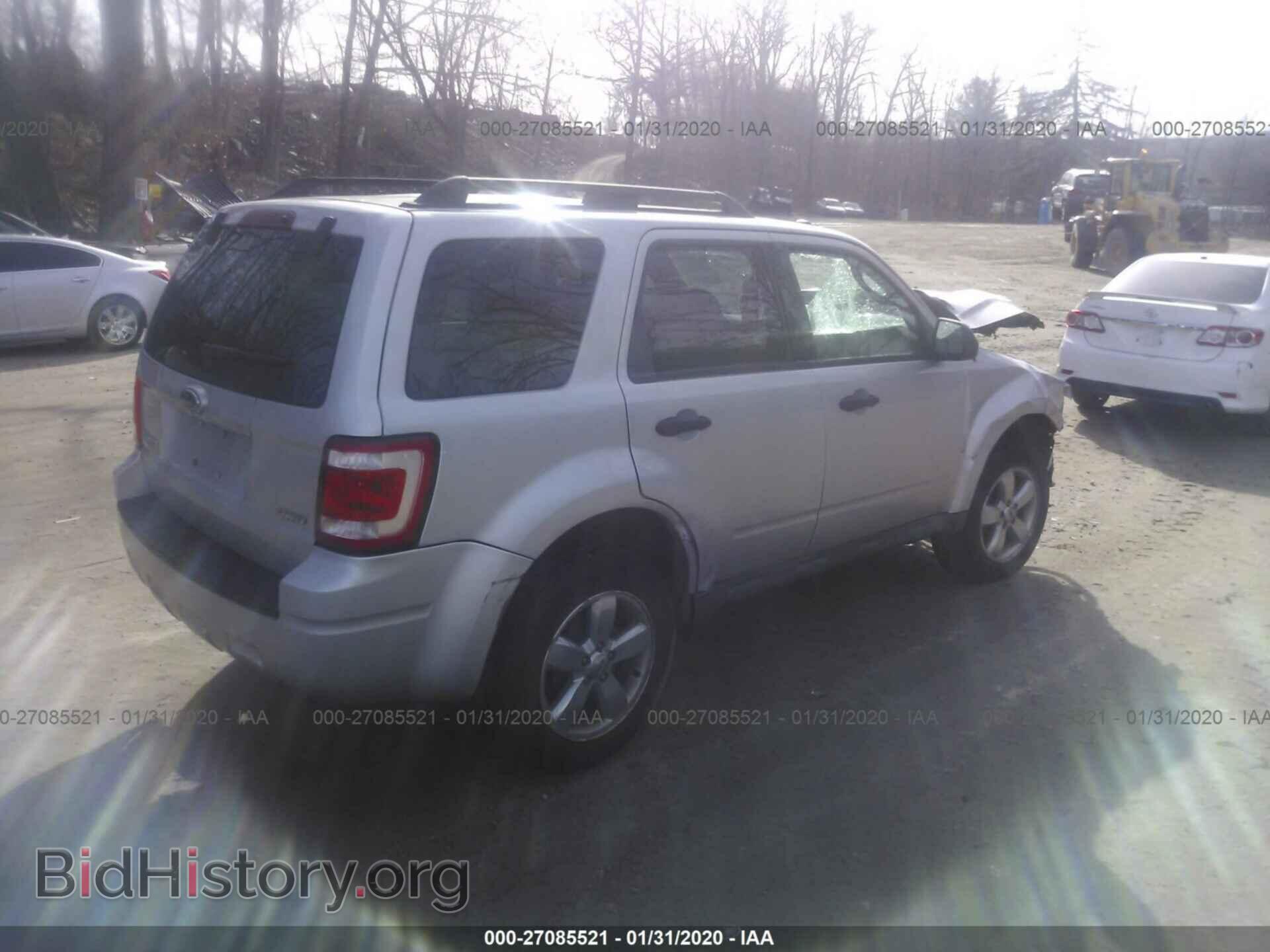 2009 FORD ESCAPE - VIN: 1FMCU93769KD11685 - Фото 4