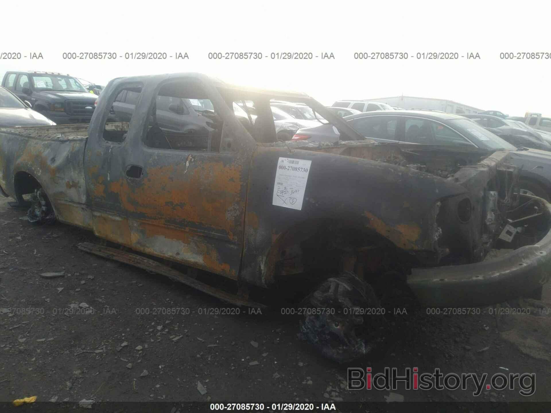 Photo 1FTRX18L81NA18631 - FORD F150 2001