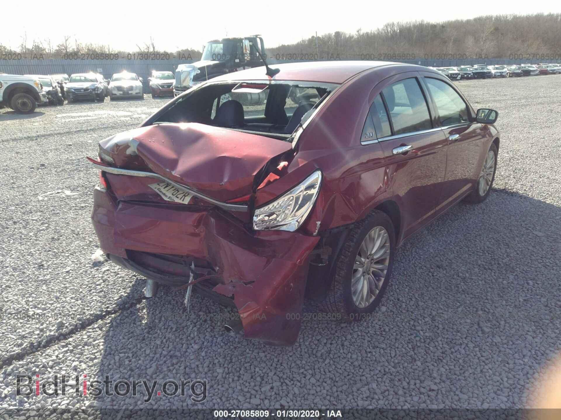 2013 CHRYSLER 200 - VIN: 1C3CCBCG0DN744137 - Photo 4