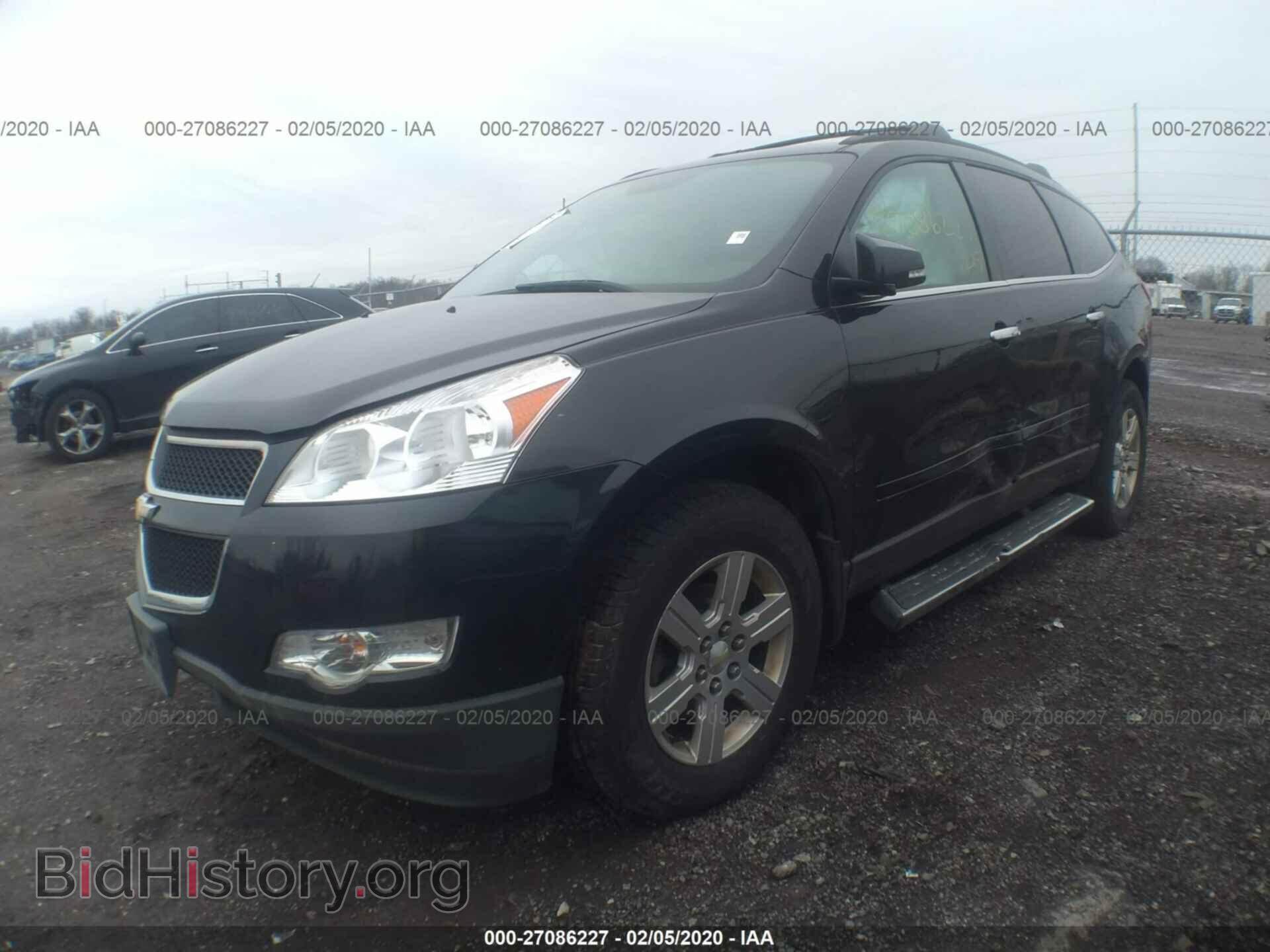 2012 CHEVROLET TRAVERSE - VIN: 1GNKRGED9CJ220844 - Фото 2