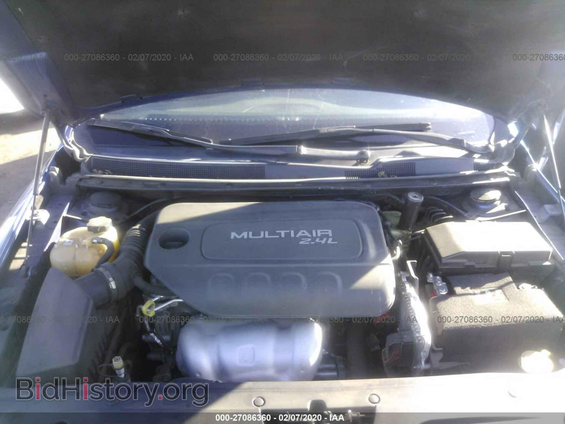 2015 CHRYSLER 200 - VIN: 1C3CCCABXFN722484 - Фото 10