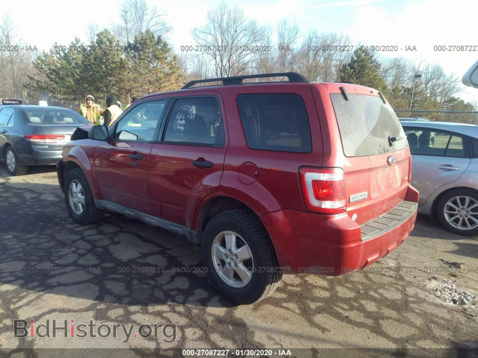2009 FORD ESCAPE - VIN: 1FMCU93G89KC25245 - Фото 3