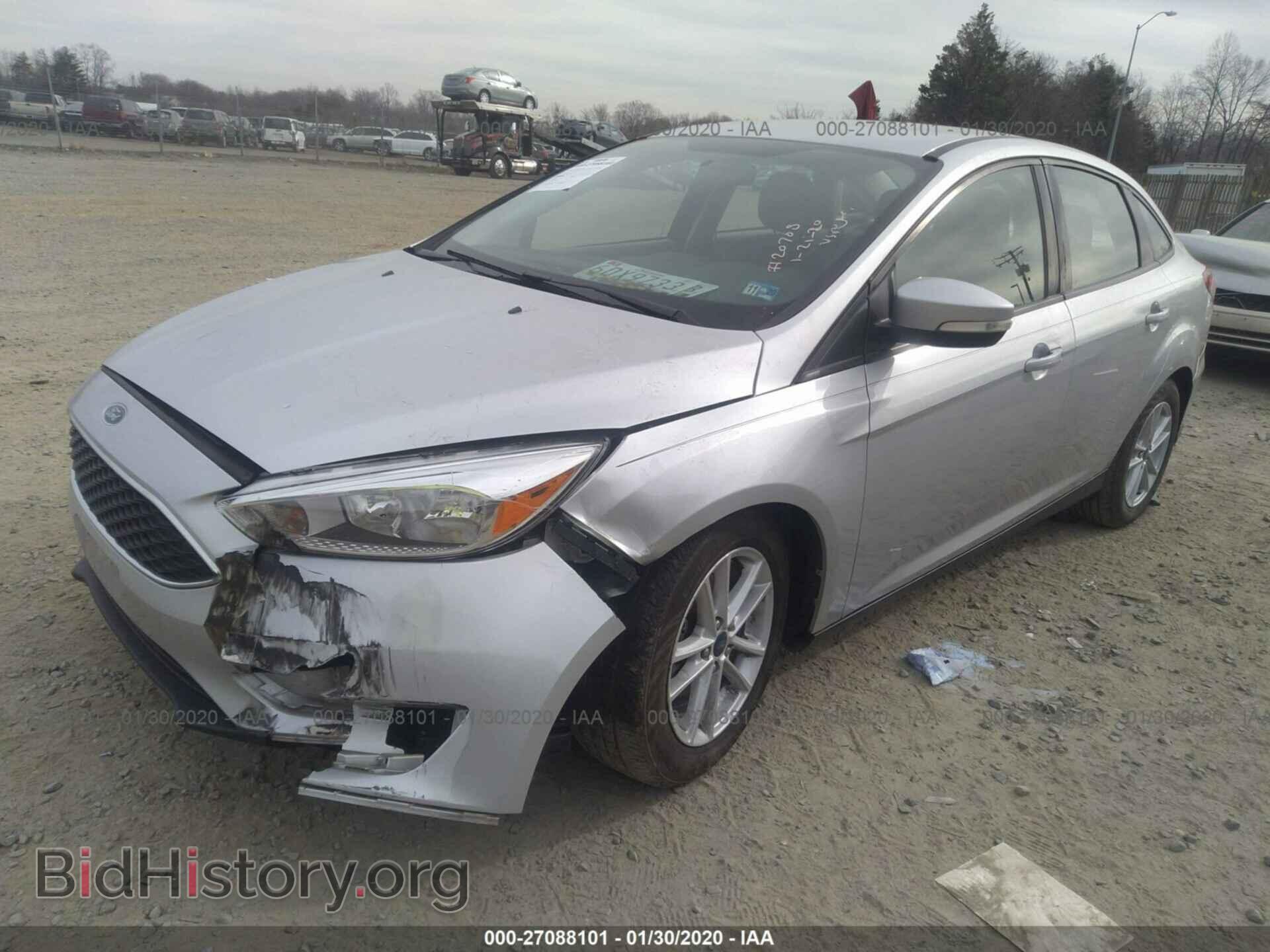 2017 FORD FOCUS - VIN: 1FADP3F2XHL322958 - Photo 2